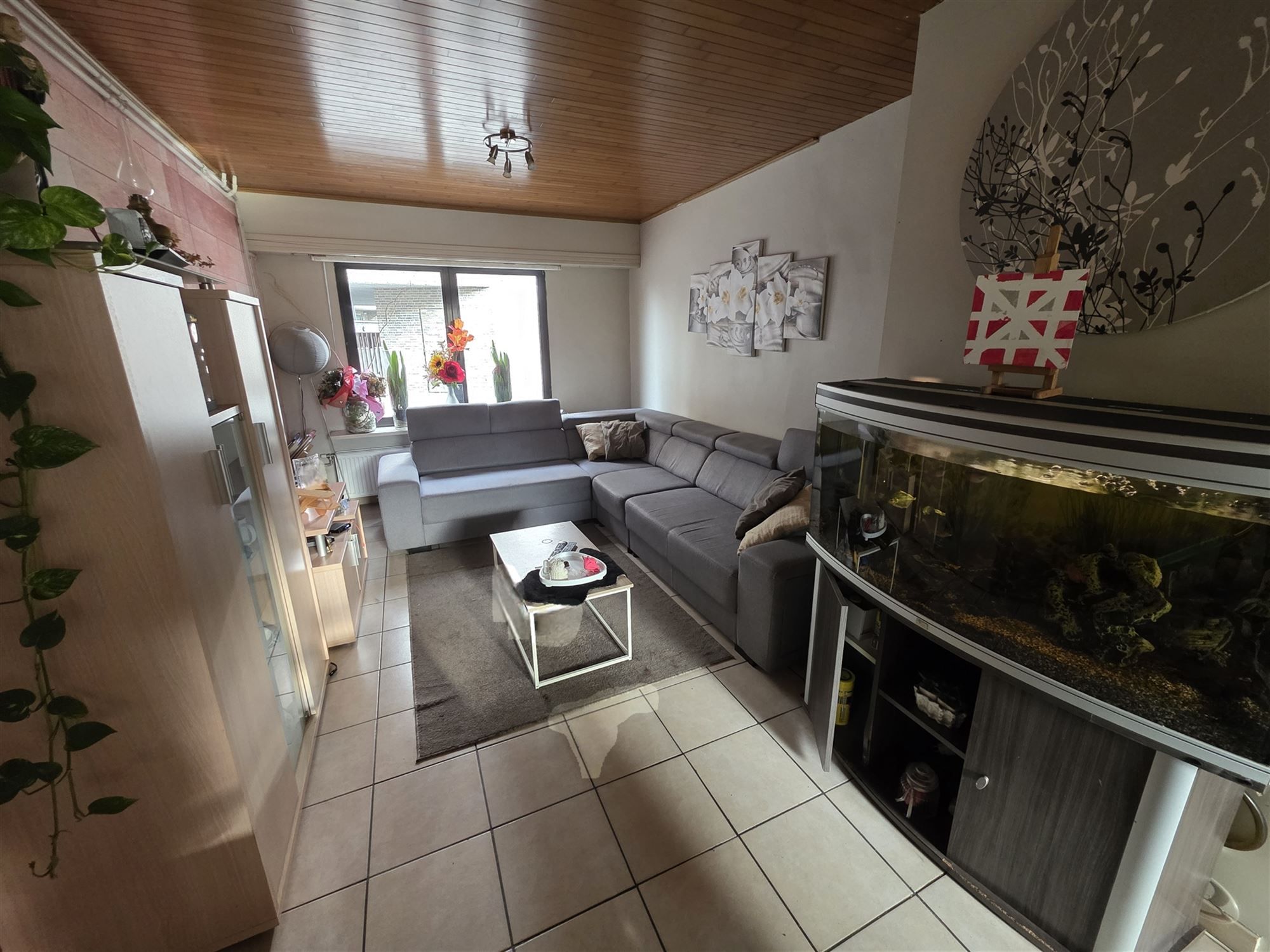 Gezinswoning met 4 slaapkamers en zonnige tuin foto 4