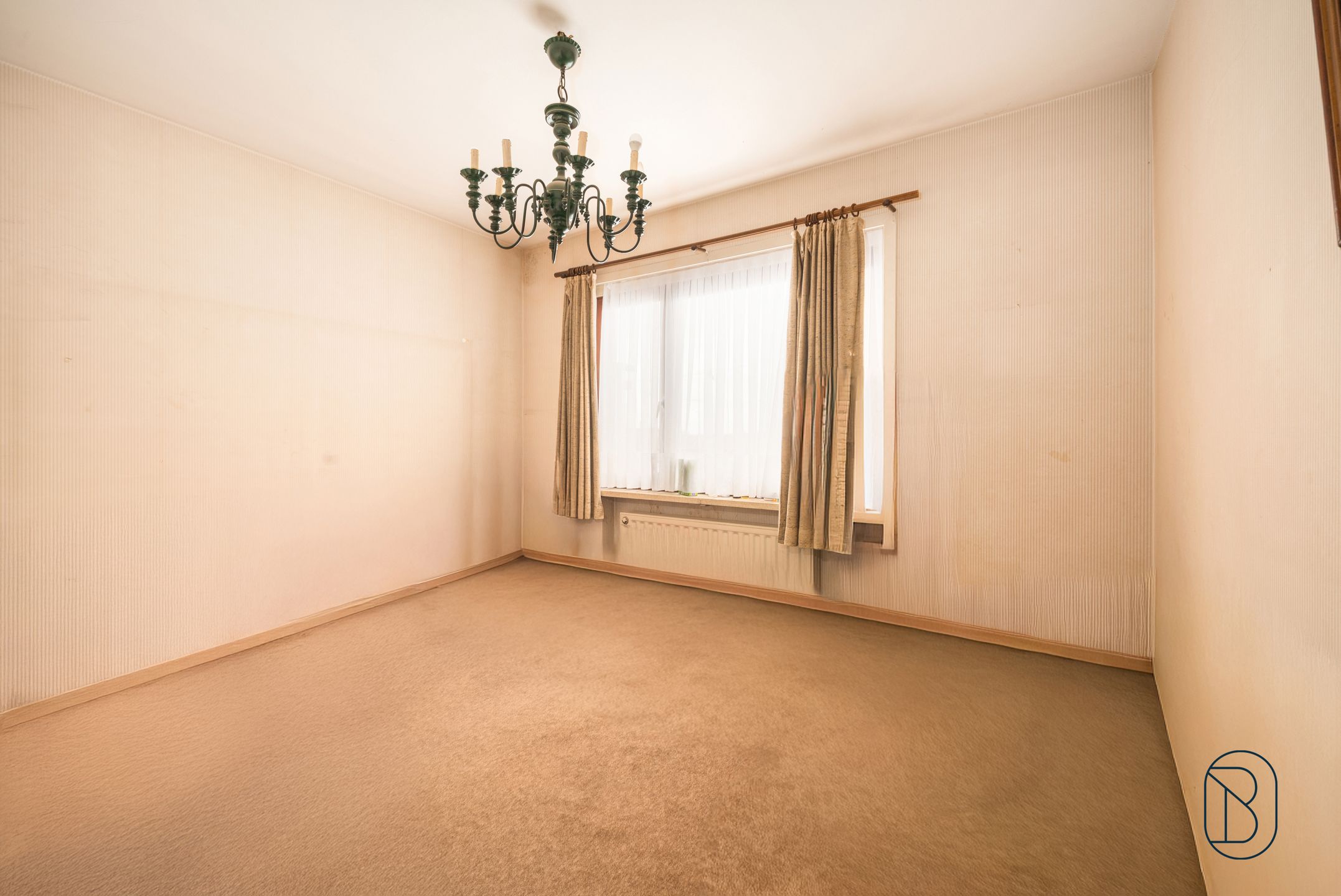 Op te frissen appartement met 3 slk en GARAGE nabij centrum foto 12