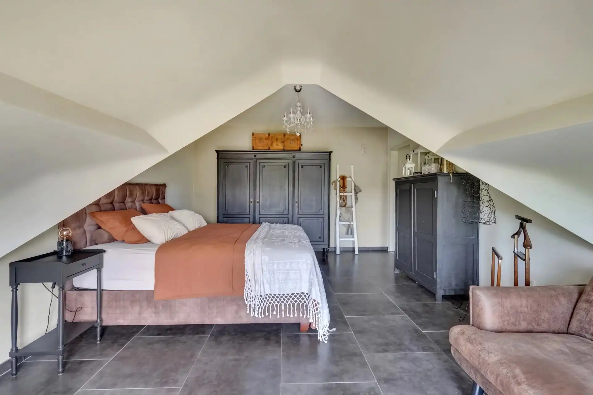 Luxe villa met zeven slaapkamers foto 23
