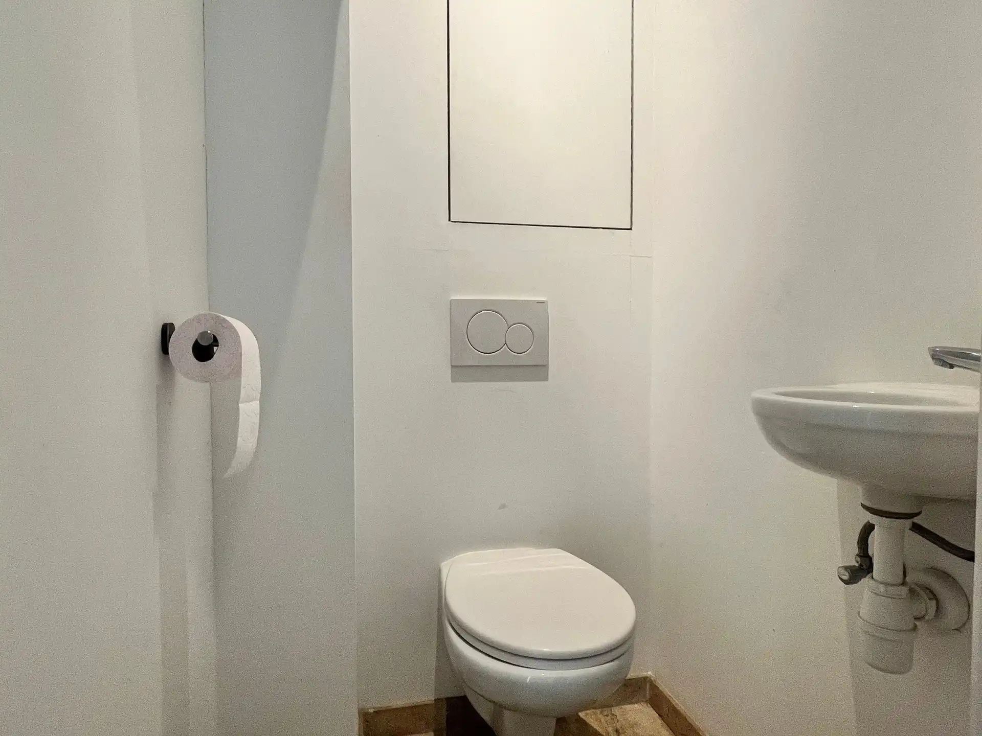 Instapklaar 2-slpk appt op toplocatie in Deurne! foto 9