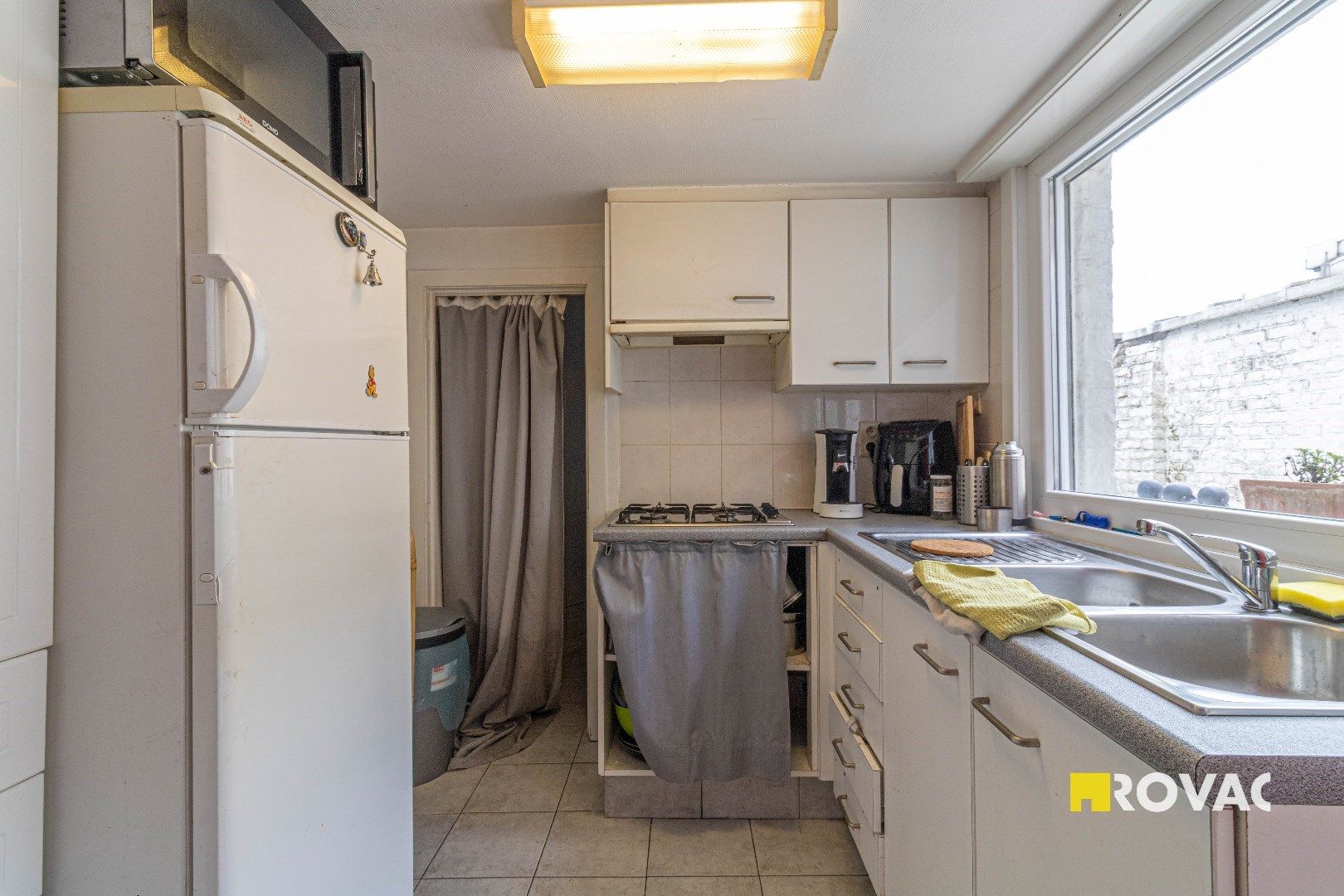 Rijwoning met 2 slaapkamers (mogelijks 3) en koer foto 9