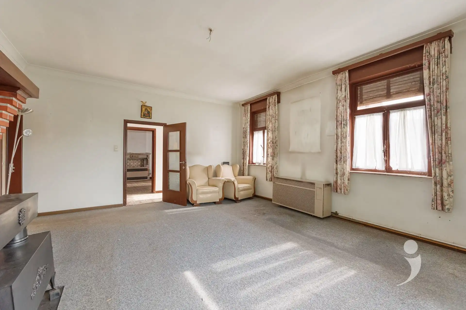 Te renoveren woning met loods nabij centrum Tildonk! foto 3