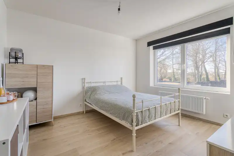 Energiezuinige nieuwbouwwoning met 3 slk foto 9