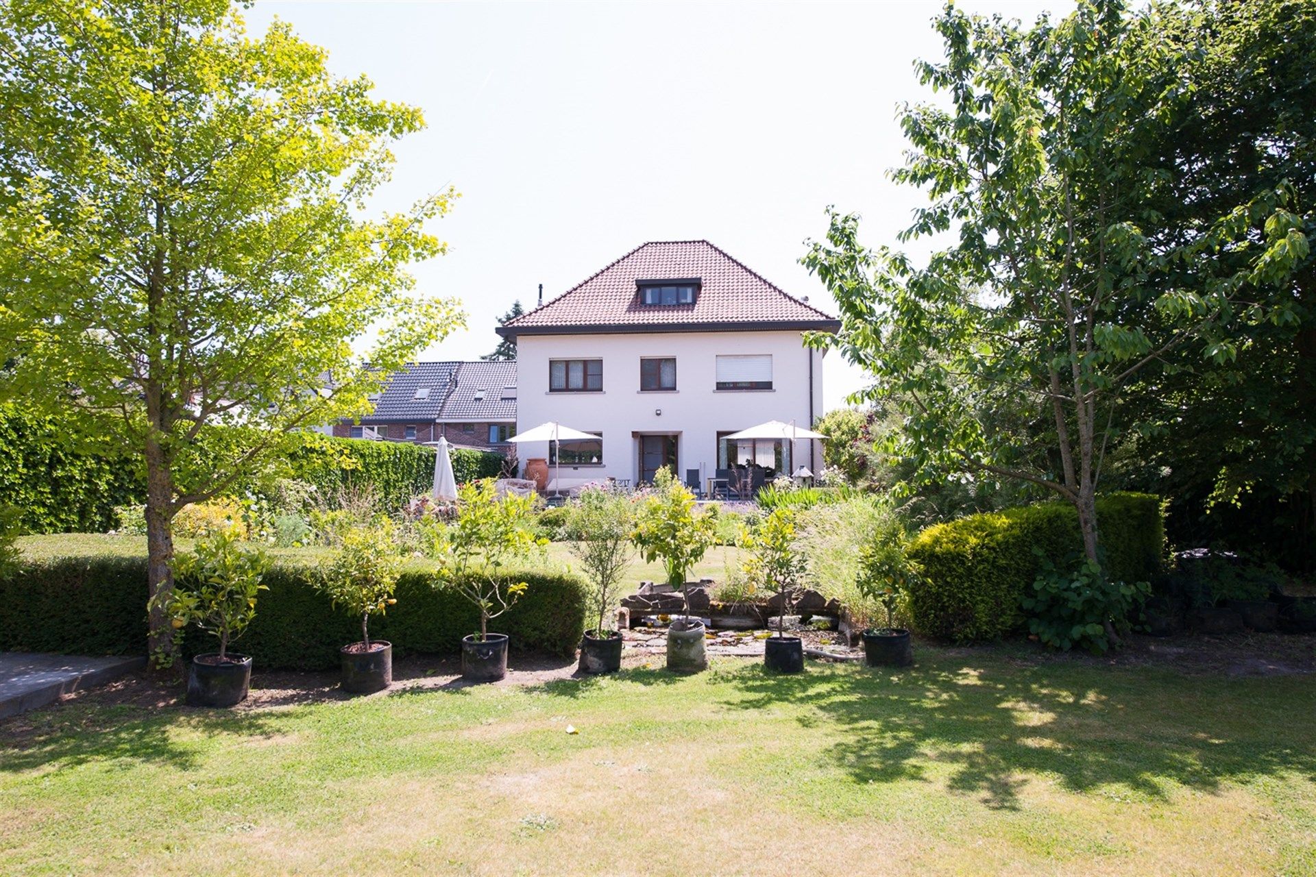 Ruime villa op mooi perceel! foto 15