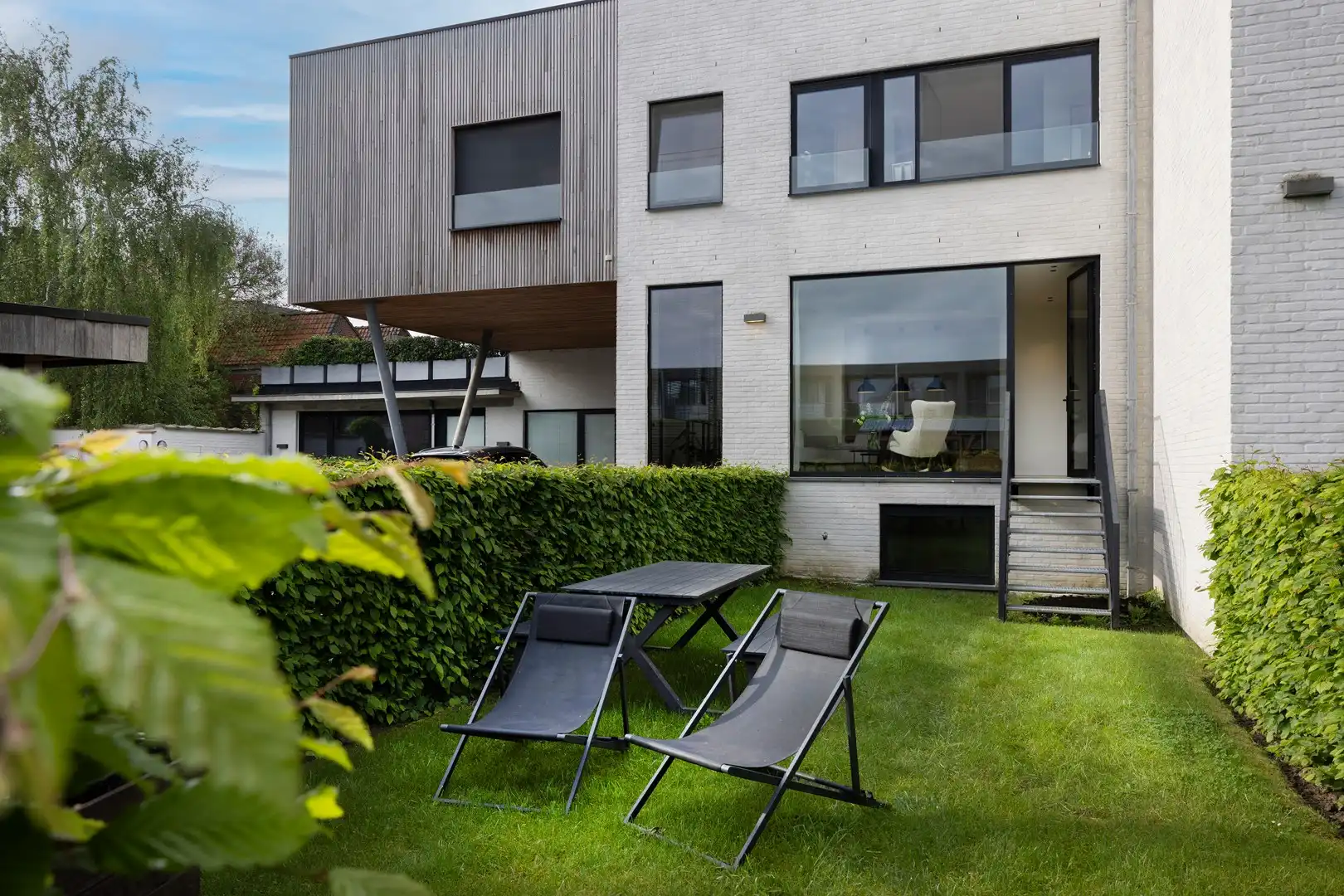 Mooi loftapp. met privé tuin en gemeenschappelijk zwembad. foto 9
