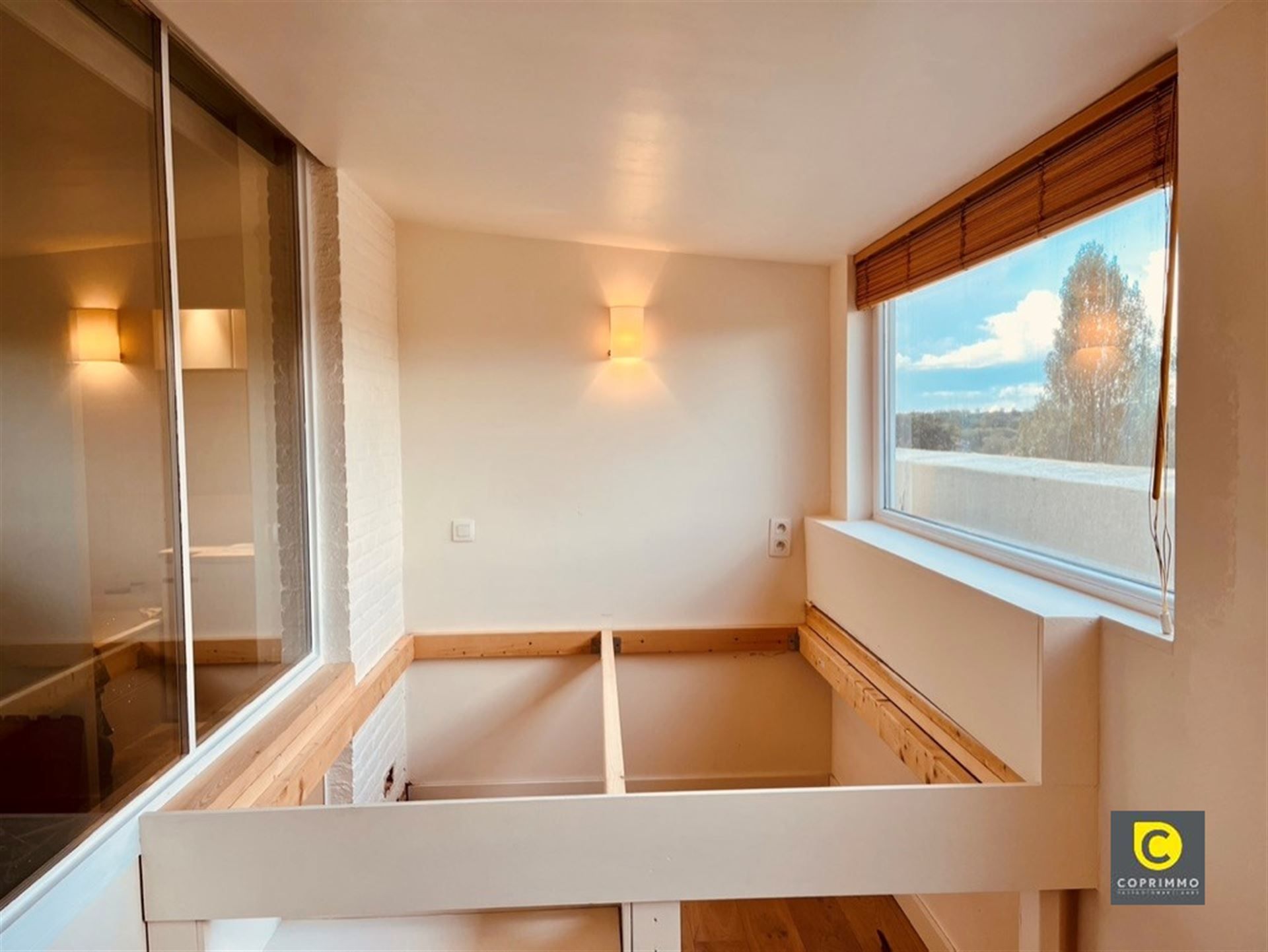 Instapklaar dakappartement met ruim terras! foto 17