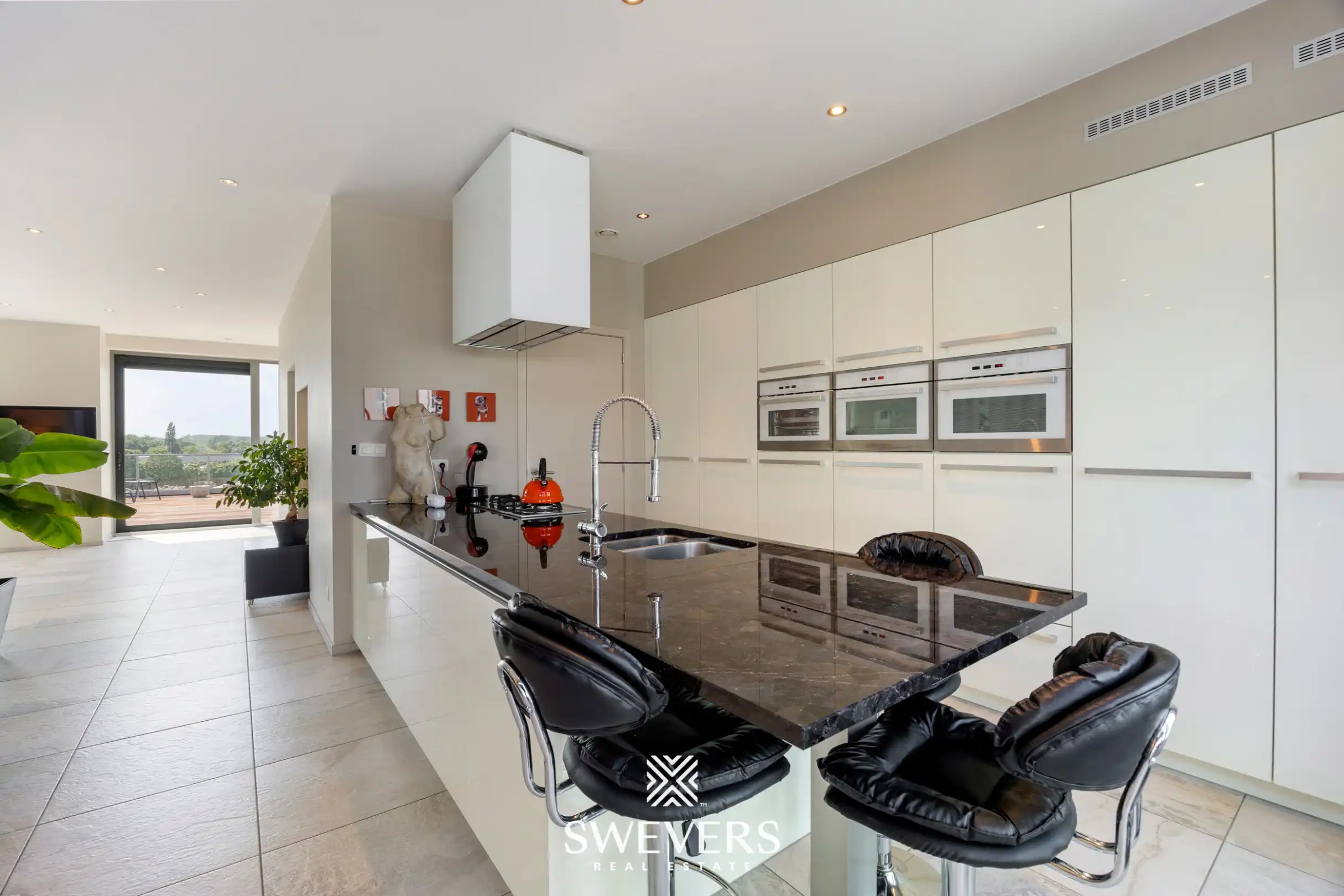 Luxueus penthouse van 204 m² met uitzonderlijke terrassen en panoramisch zicht in Hasselt foto 10