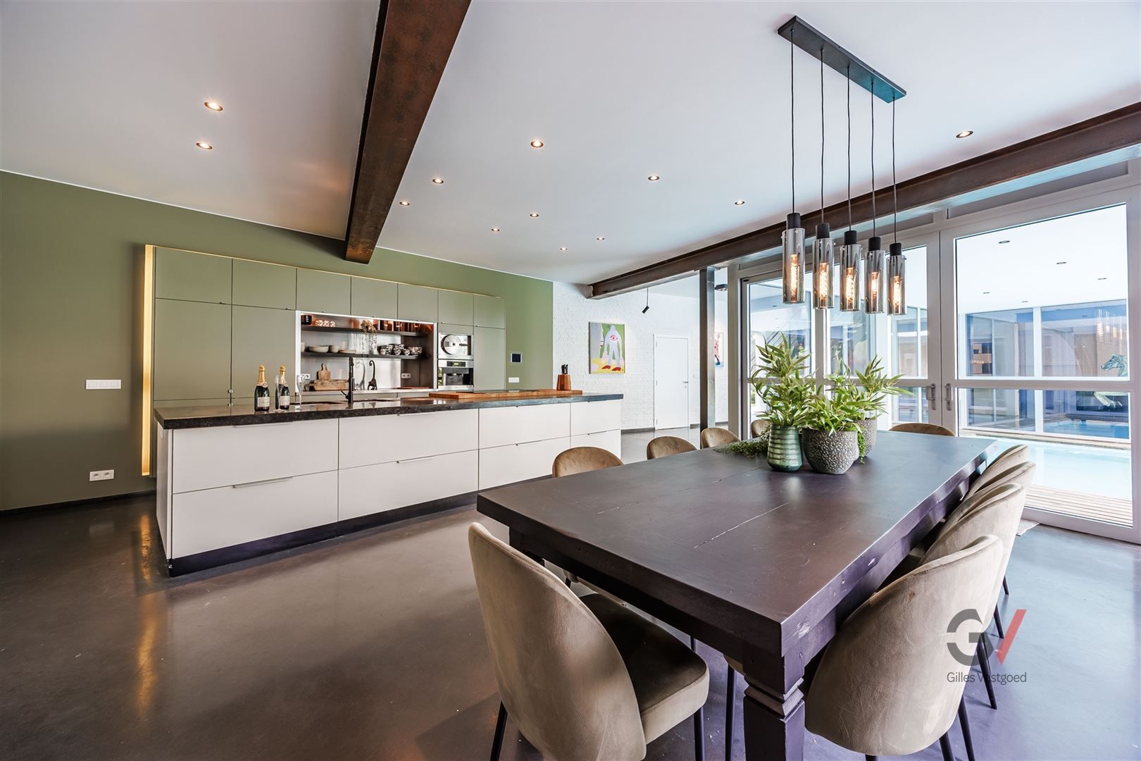 Unieke penthouse foto {{pictureIndex}}