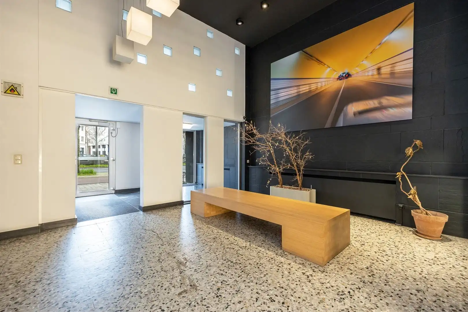 &nbsp;Zeer gunstig gelegen kantoor met uniek zicht over centrum A foto 2