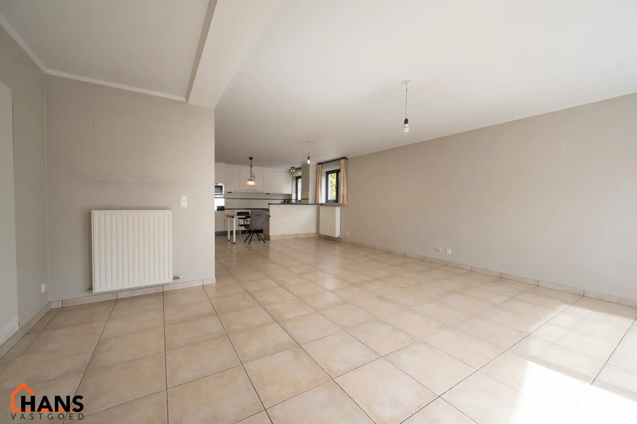 Uniek gelijkvloers appartement. foto 3