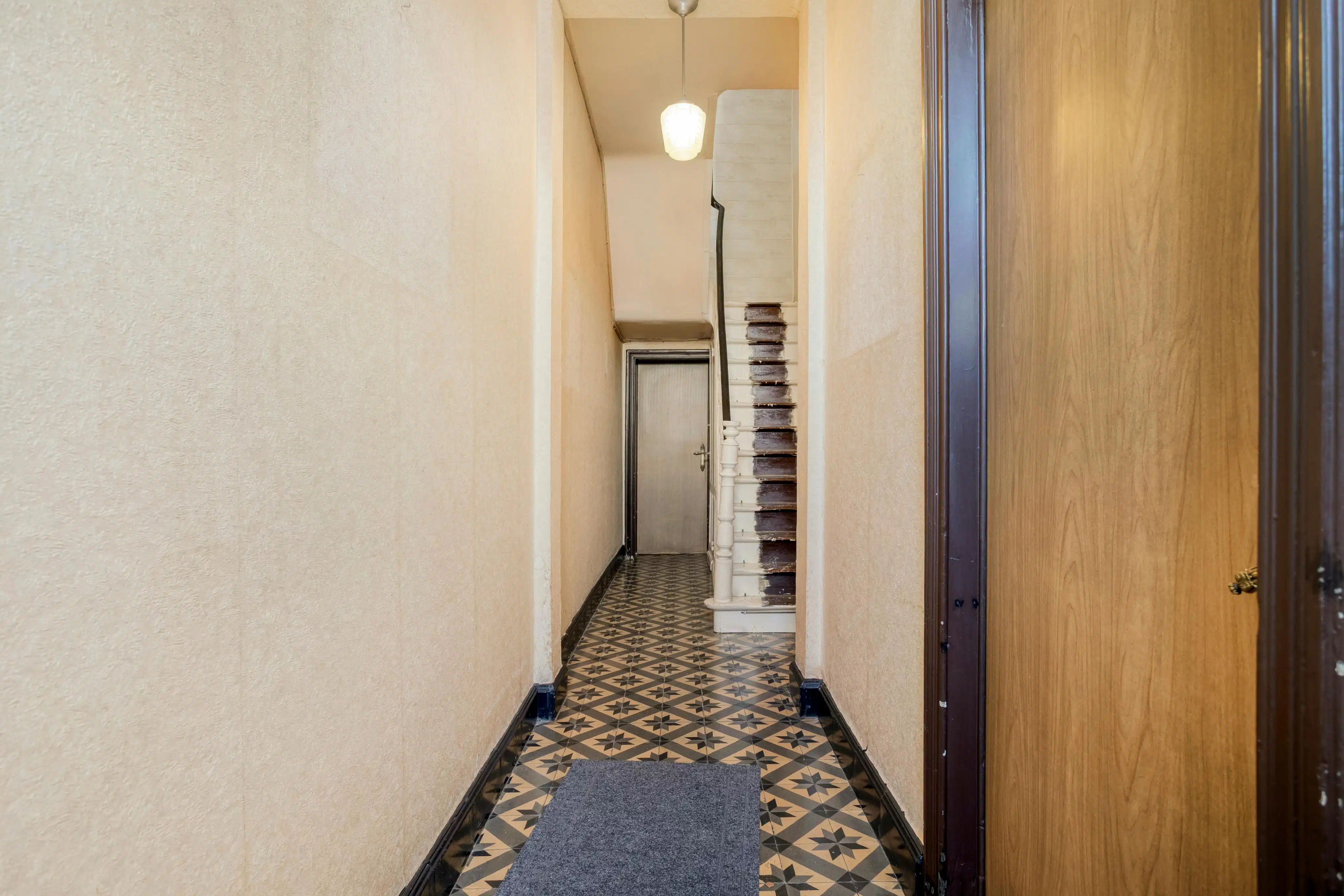 Te renoveren woning in de Vredestraat 20 te Izegem  foto 3