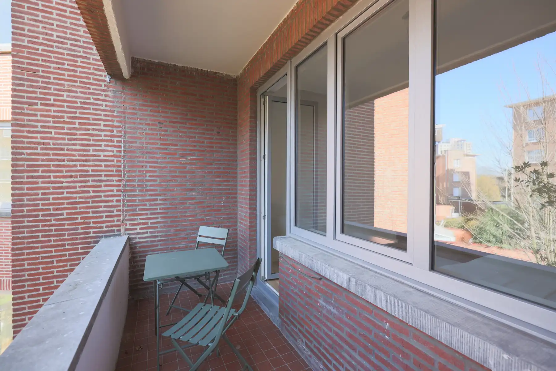 Ruim 3 SLK appartement met terras in Tentoonstellingswijk foto 15