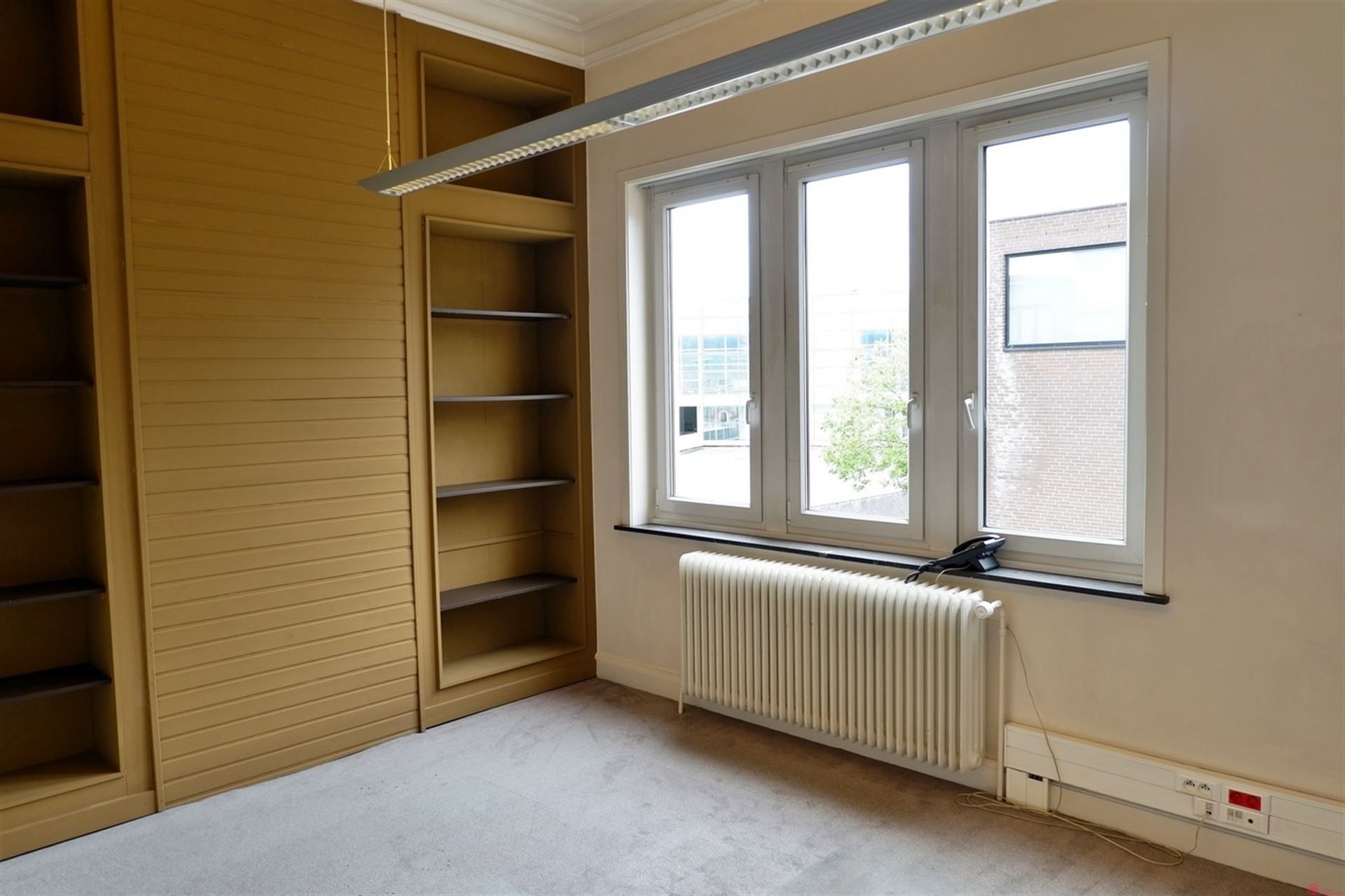 kantoorgebouw foto 12