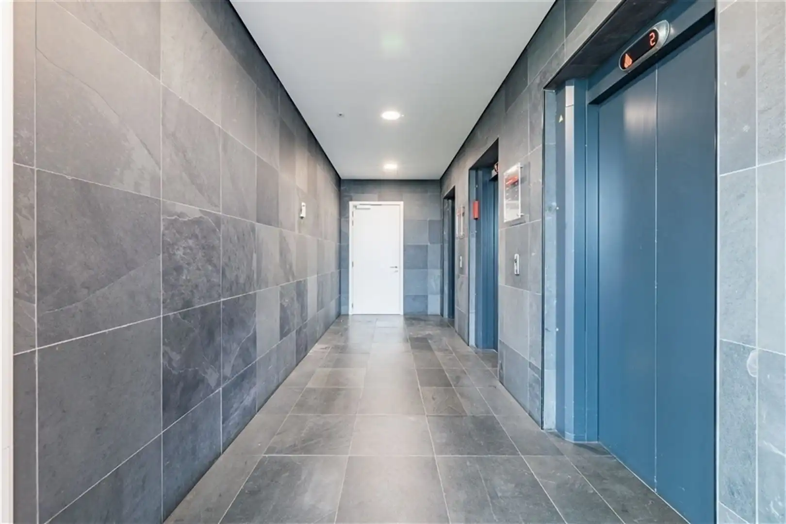 BOUDEWIJNLAAN 30: kantoor van 351m² foto 14