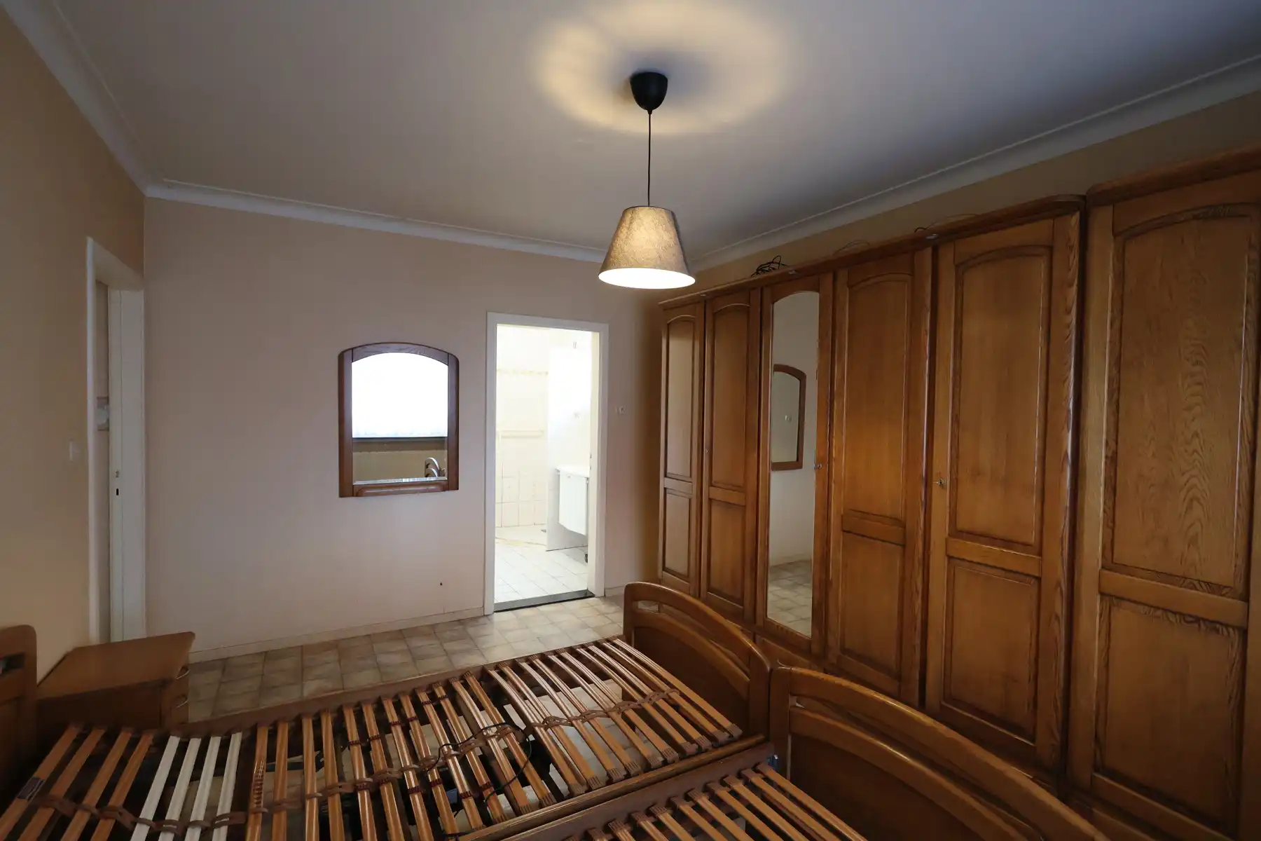 Laagbouwwoning met 2 slaapkamers op een perceel van 1.031m² foto 12