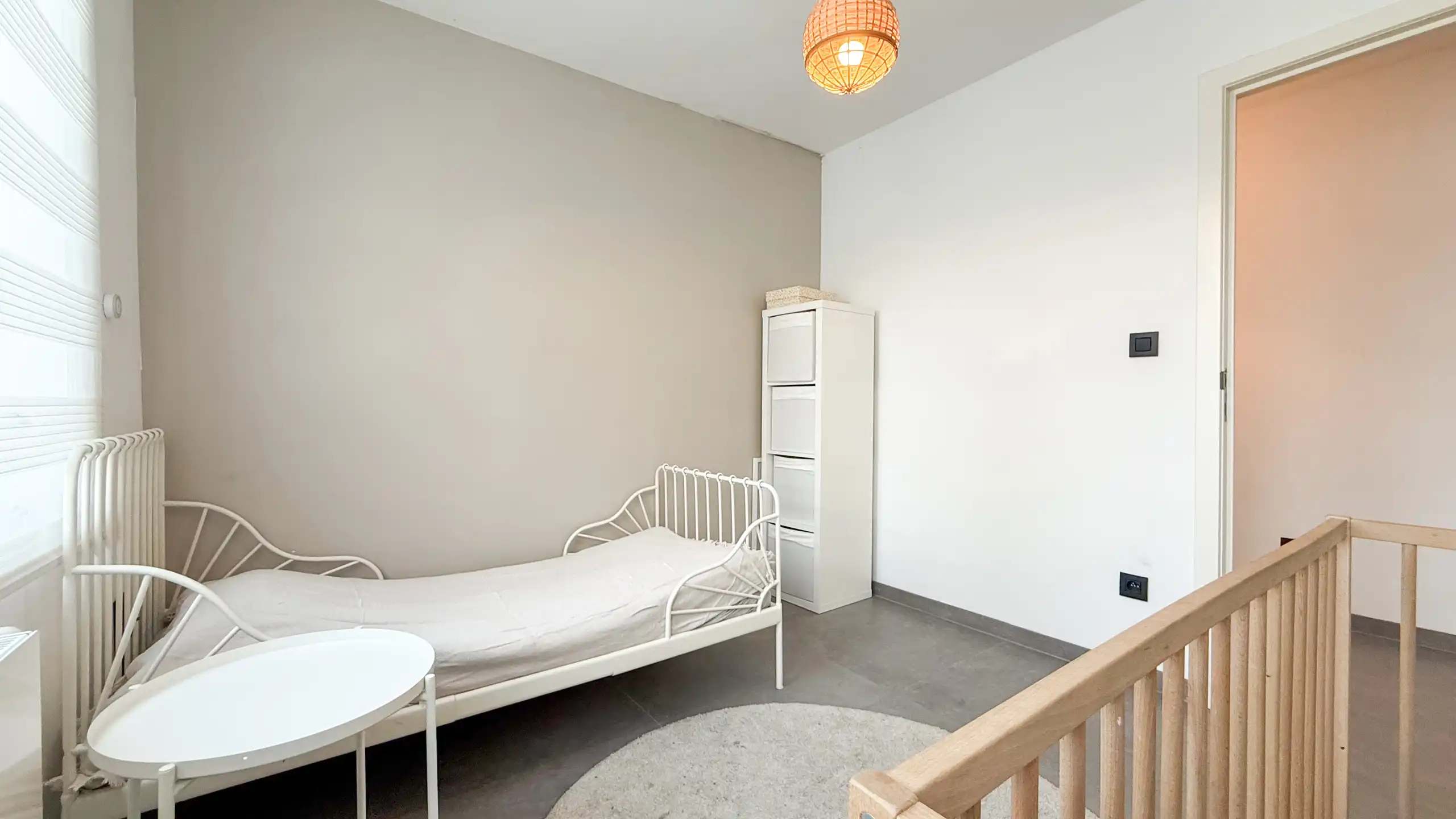 Instapklare halfopen bebouwing op topligging dicht aan natuurzone! foto 25