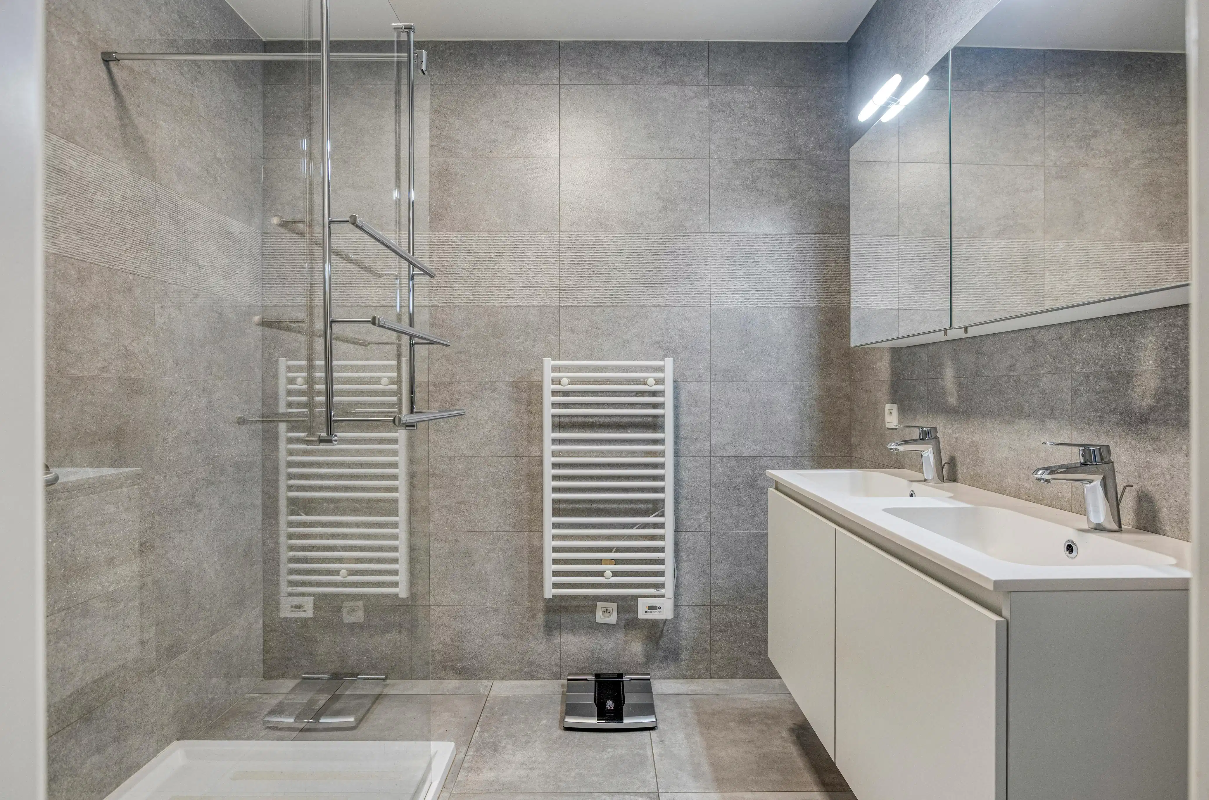 Appartement (97 m²) met 2 slaapkamers en tuin in Koksijde foto 11