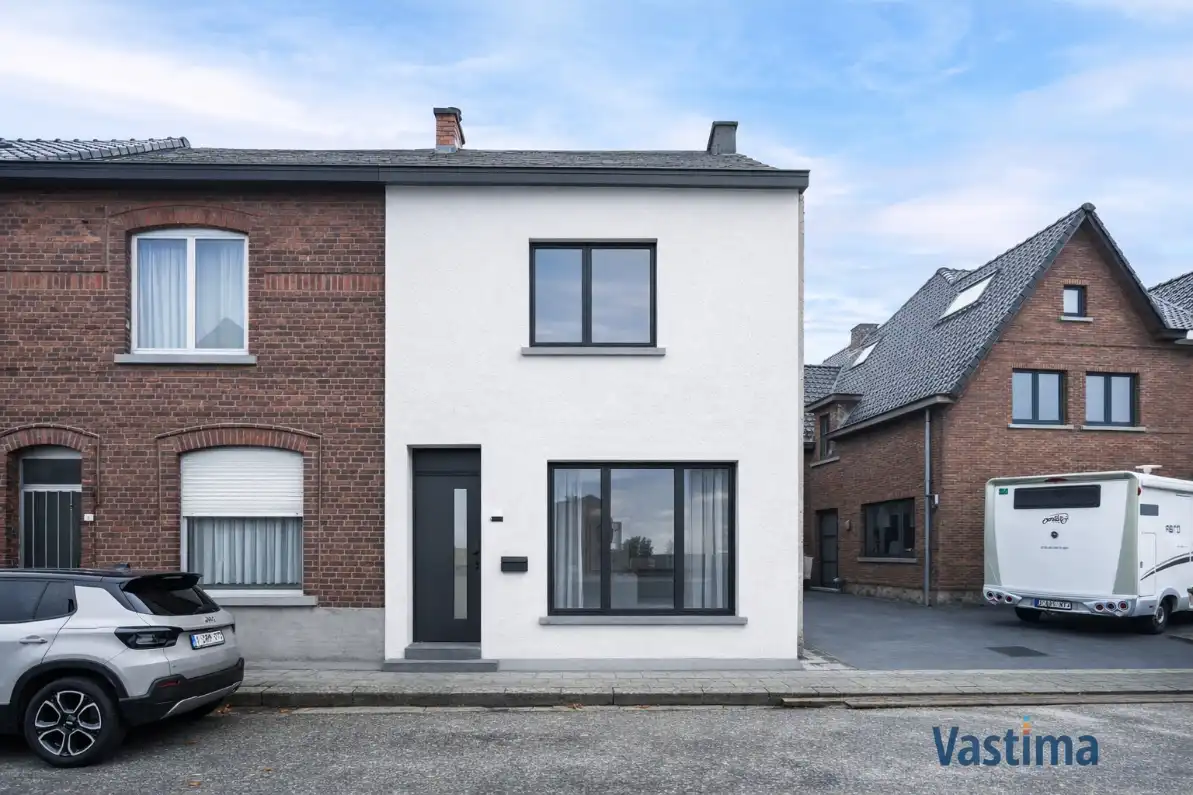 Hoofdfoto van de publicatie: Gezinswoning met 3 slaapkamers en tuin nabij Erembodegem Dorp