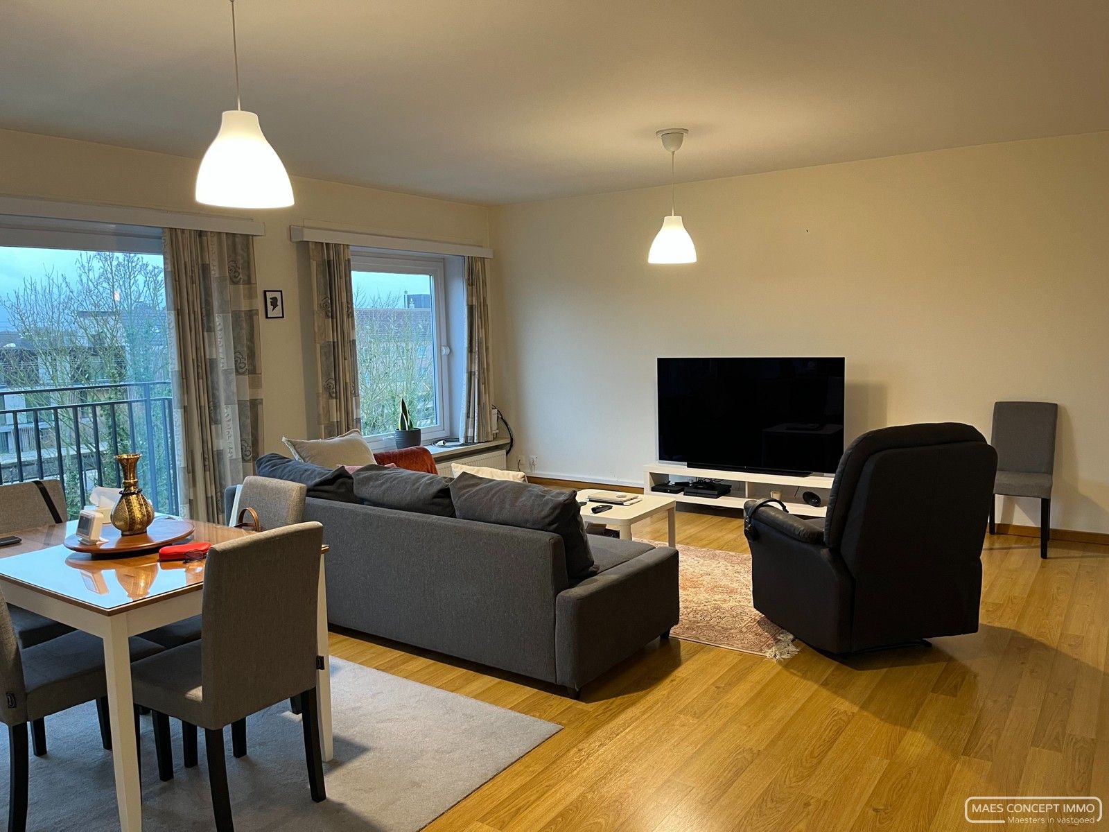 Centraal gelegen appartement te huur Harelbeke nabij station foto 2