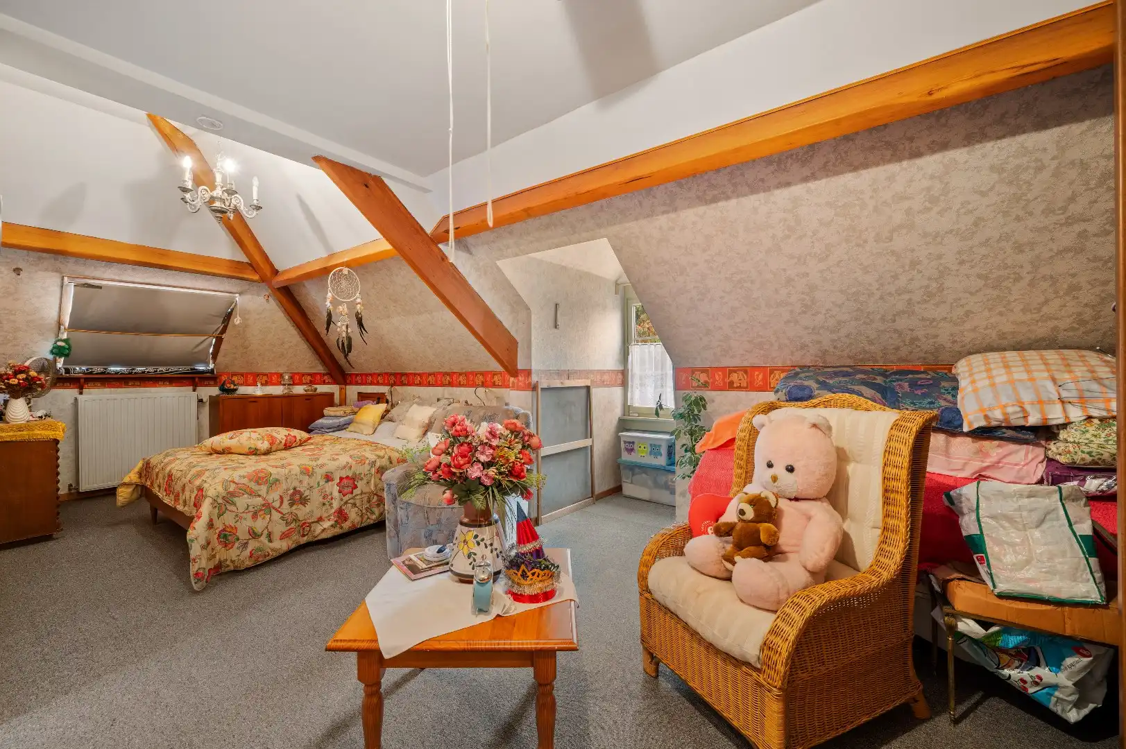 Veelzijdige villa met extra woonunit in het rustige Kumtich foto 23