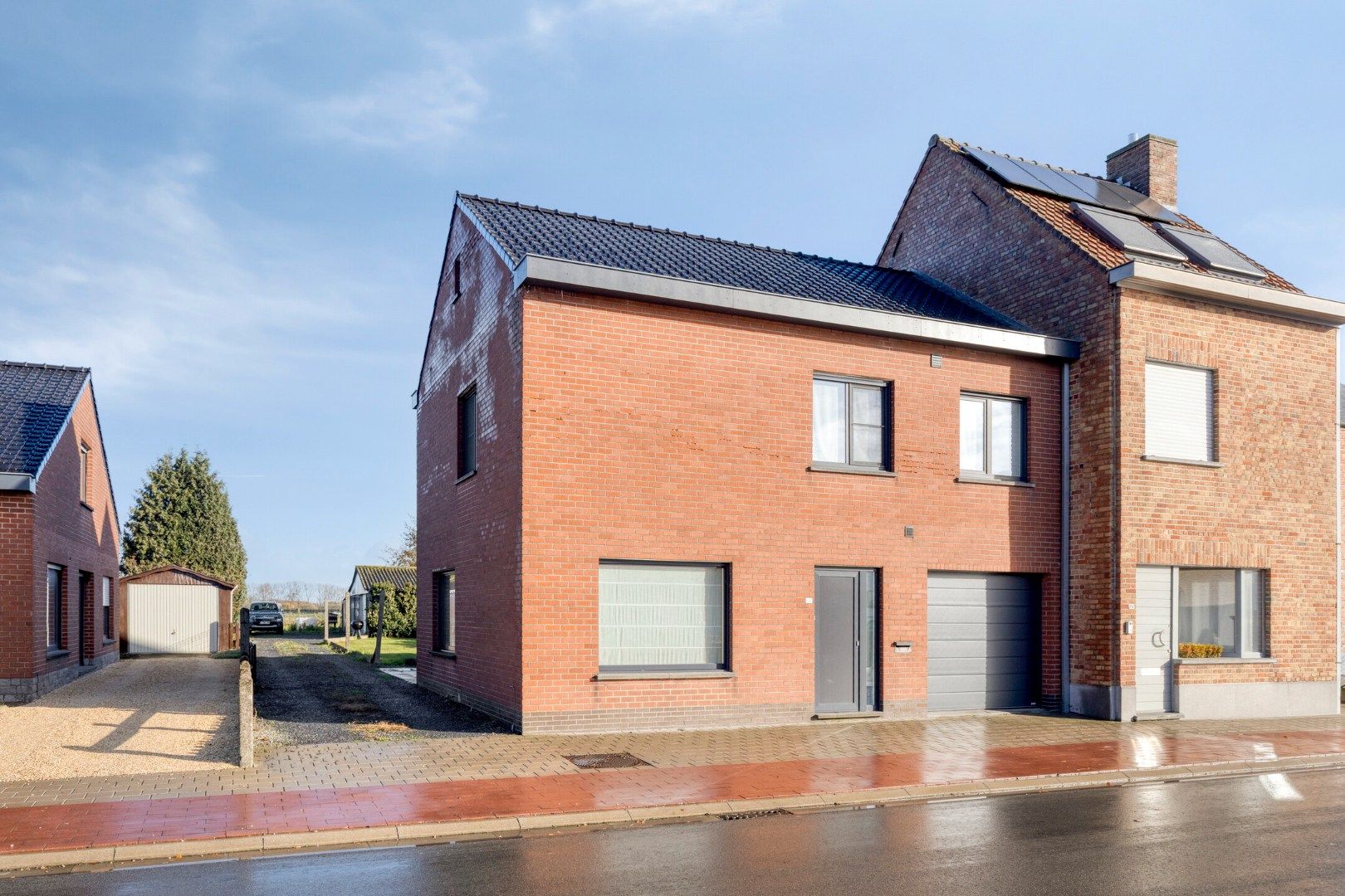 Gerenoveerde, halfopen woning op 840 m2! foto 24