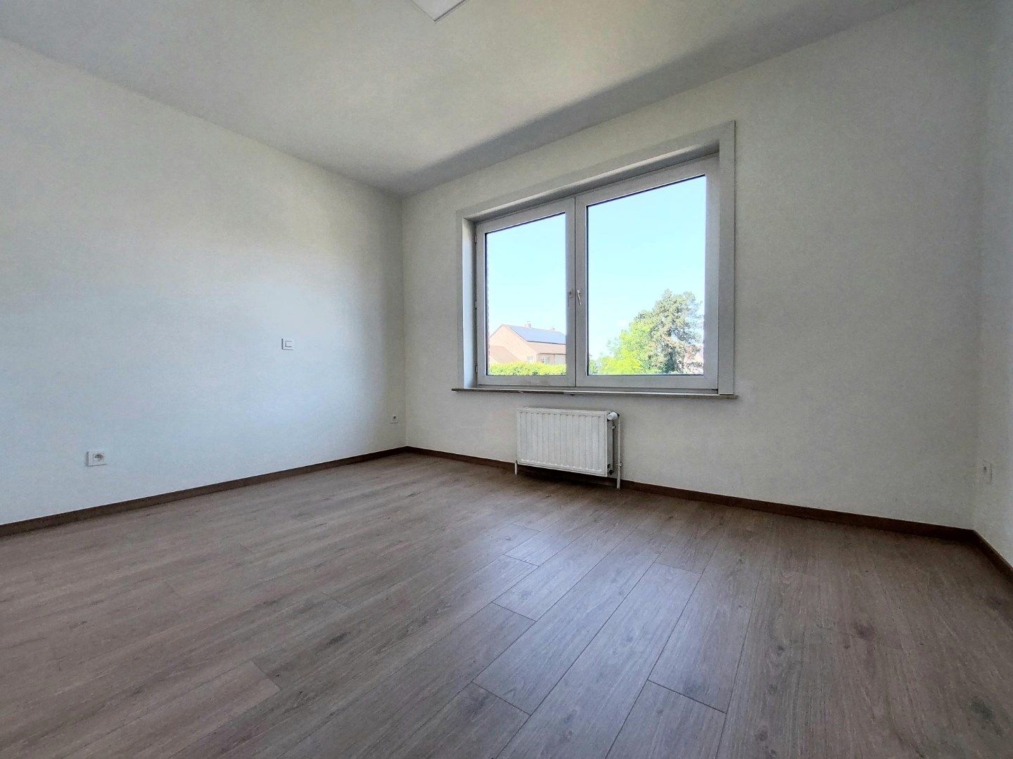 Ruime halfopen woning  foto 11