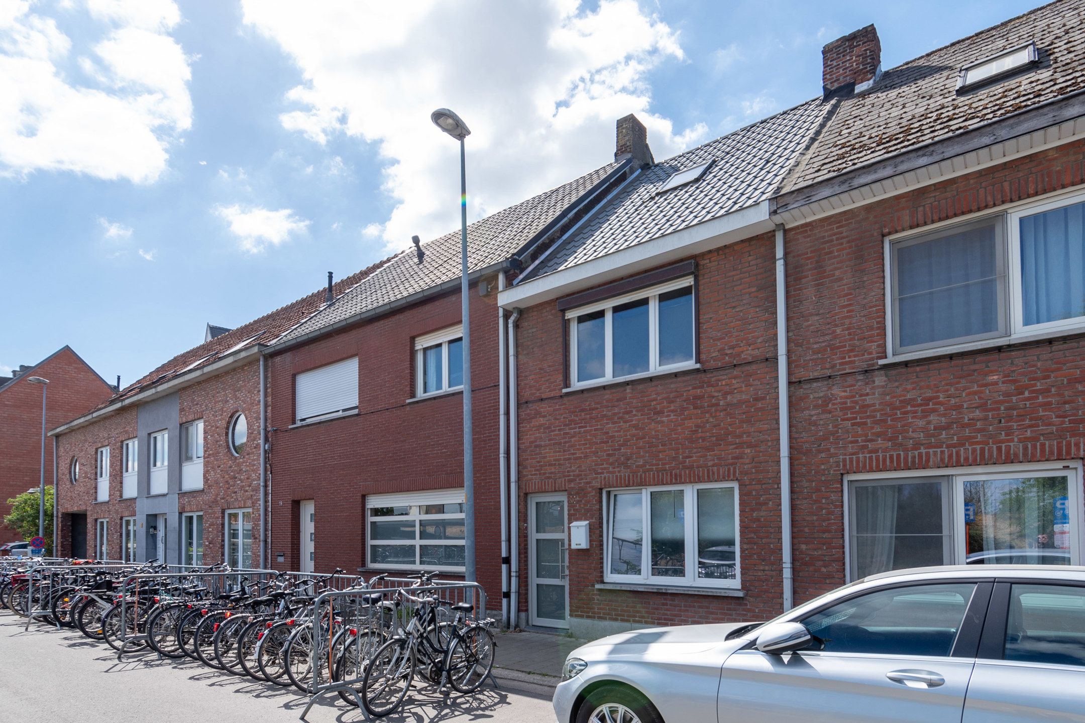 Instapklare starterwoning op centrale locatie  foto 20
