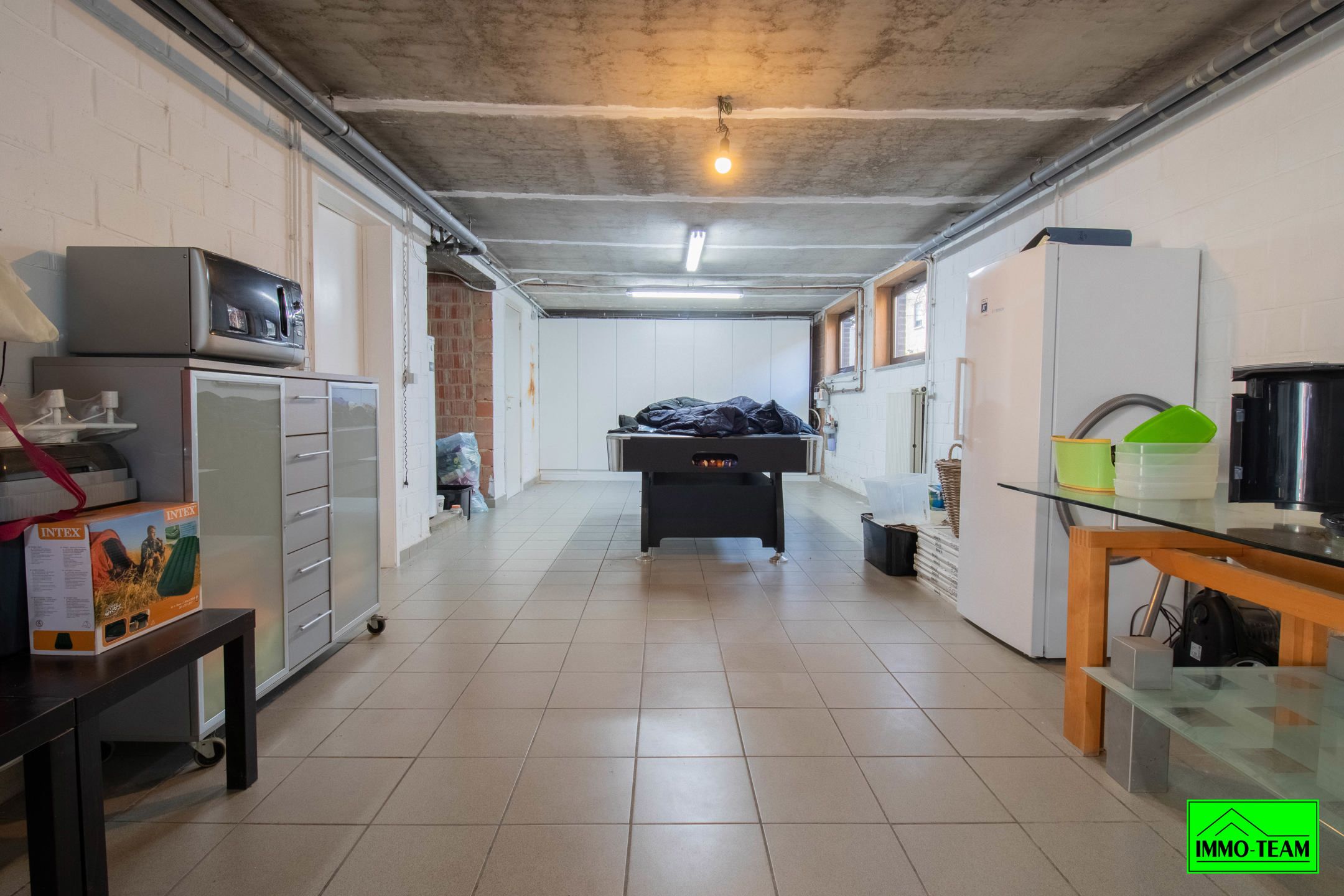 Instapklare villa met 3 slaapkamers, garage en ruime tuin  foto 22