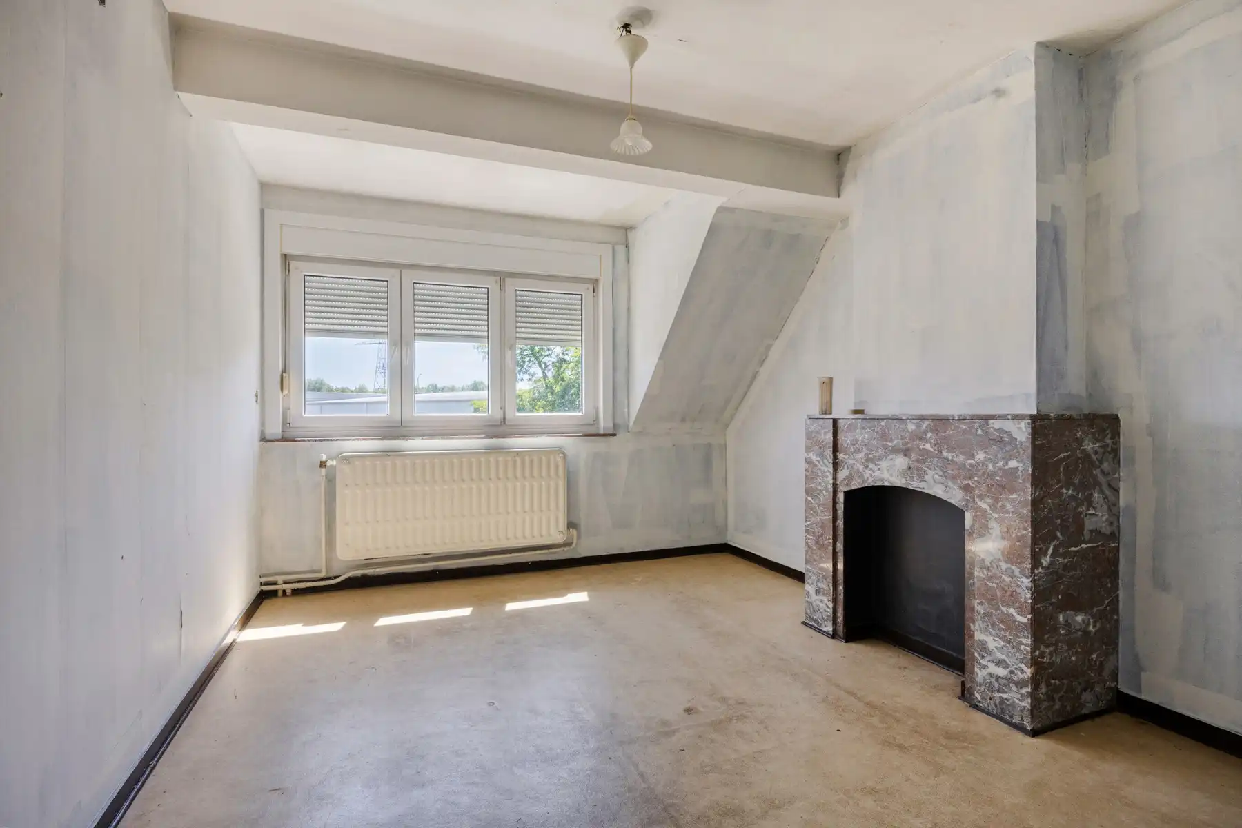Gunstig gelegen woning met 3 slaapkamers, tuin en garage foto 18