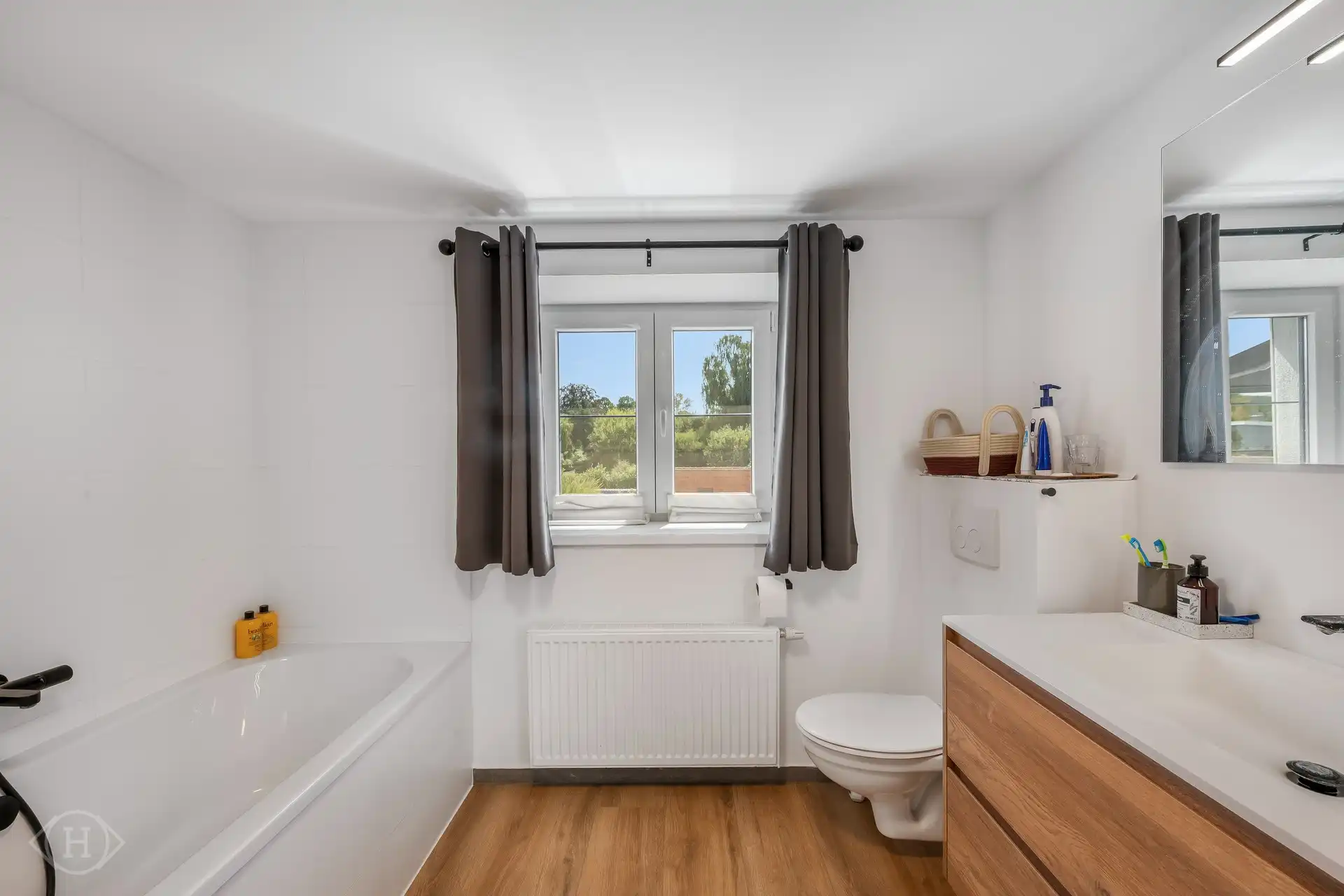 Volledig gerenoveerde, energiezuinige woning met zuidtuin foto 27