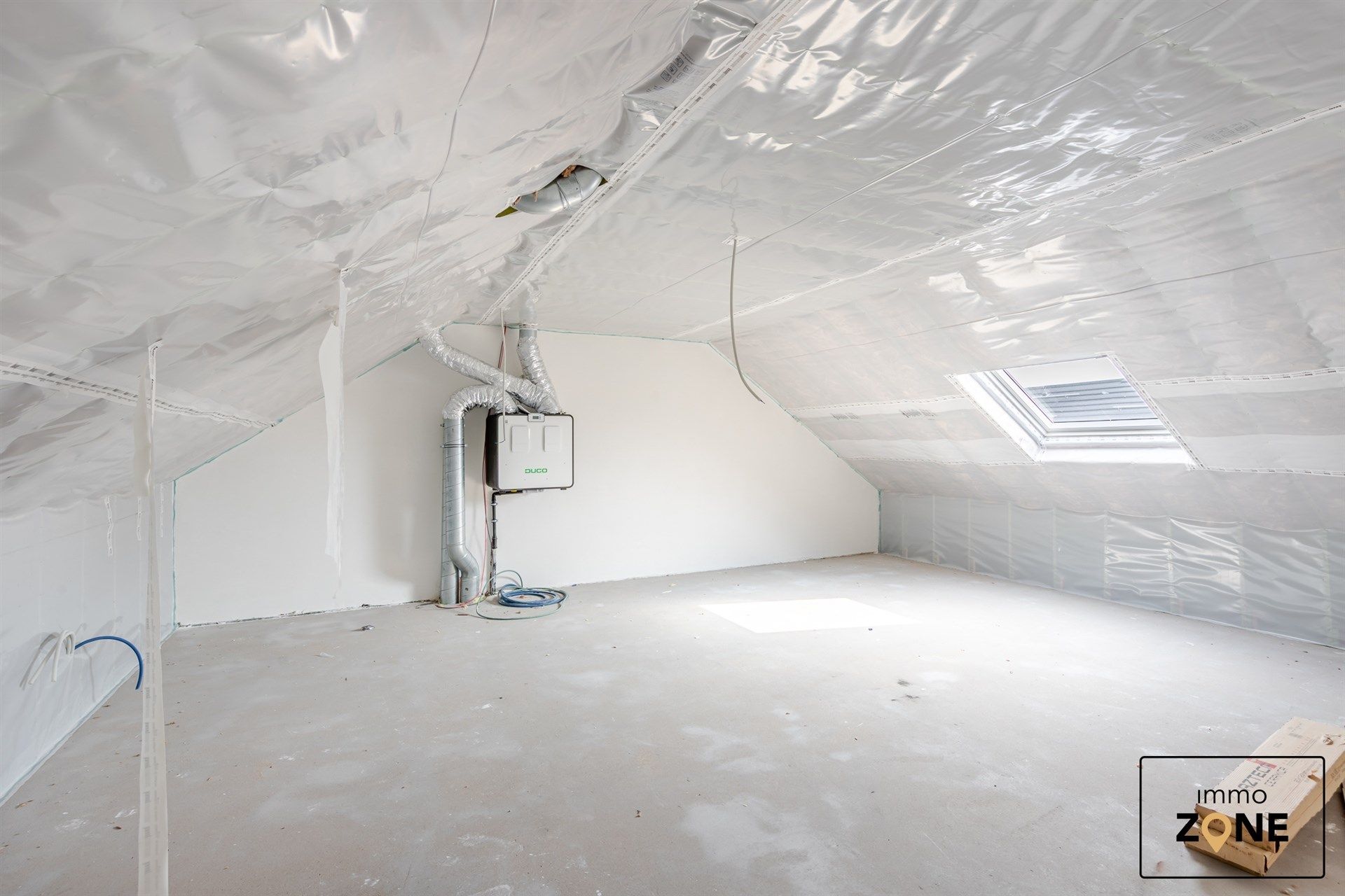 Halfopen BEN-woning in rustig binnengebied foto 9