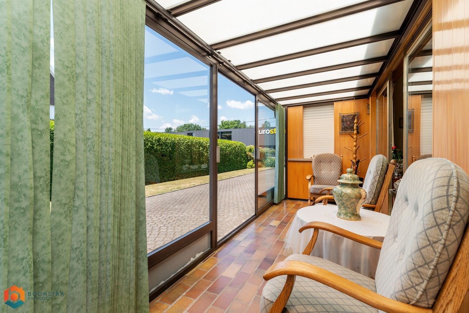 Te renoveren woning met 2 slpkrs foto 11