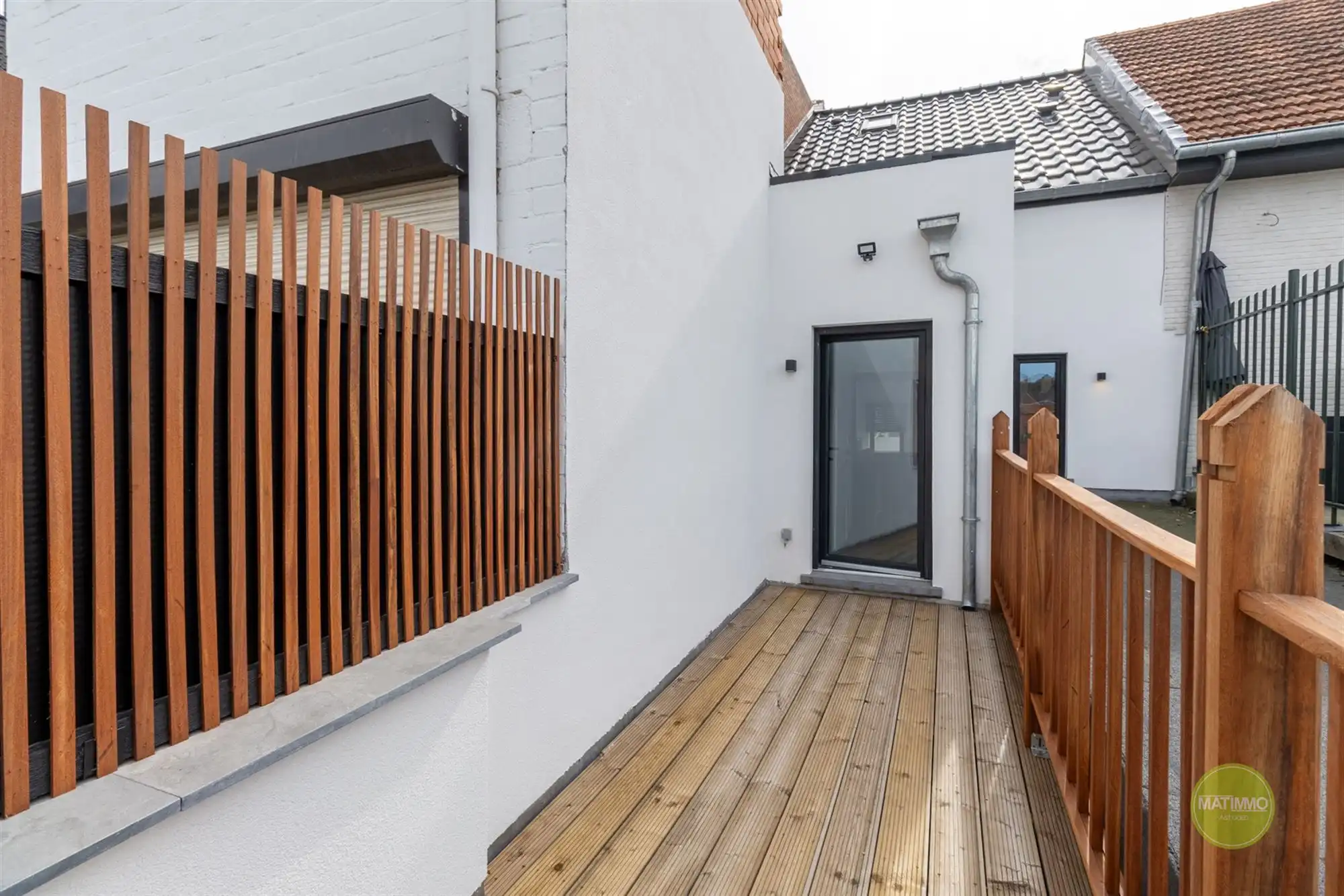 Modern gerenoveerd duplex appartement met terras in Meerhout foto 13