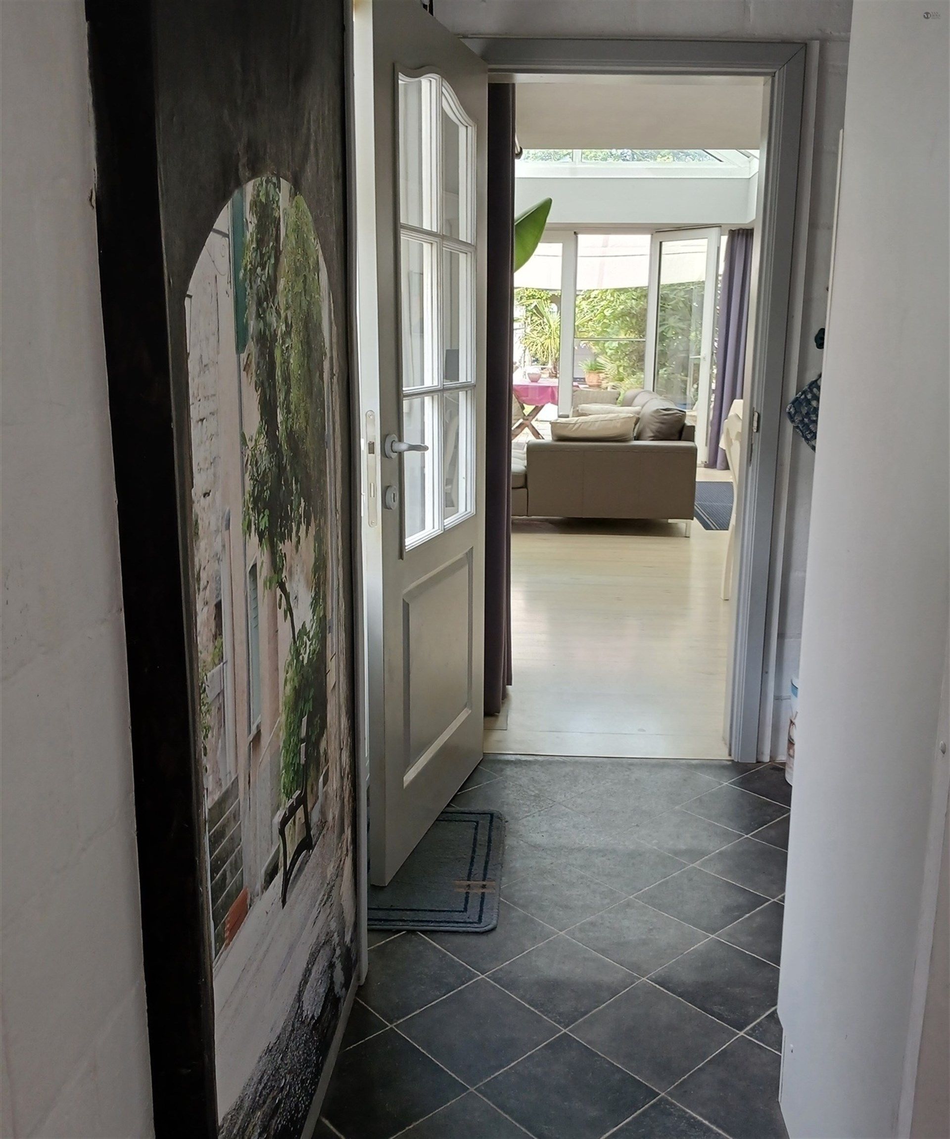 Instapklare woning met 236m² bewoonbare oppervlakte en garage op perceel van 217m²  foto 5
