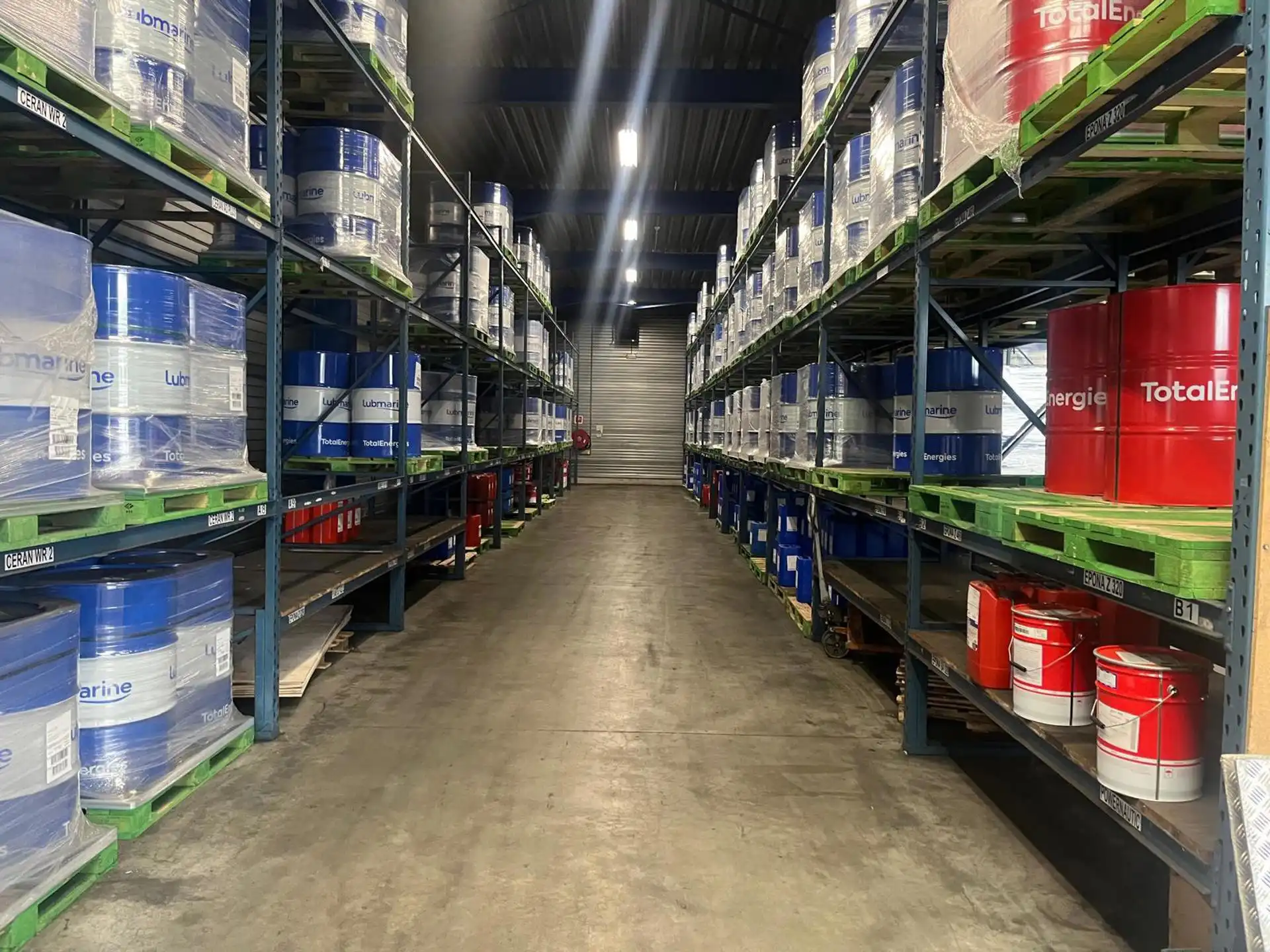Magazijn van 950m² te Schelle nabij A12 foto 3