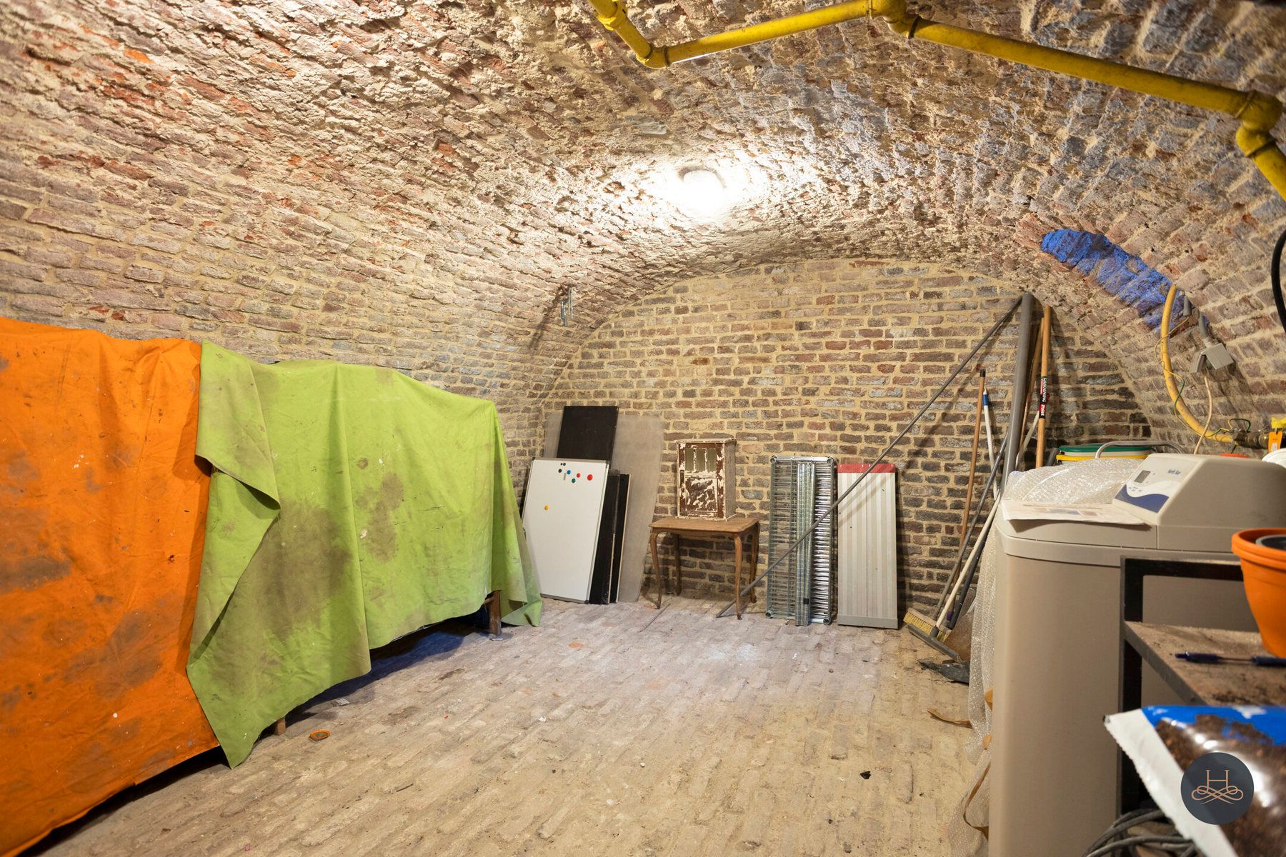 Historisch Begijnhofse torenhuis met tuin in Sint-Truiden foto 23