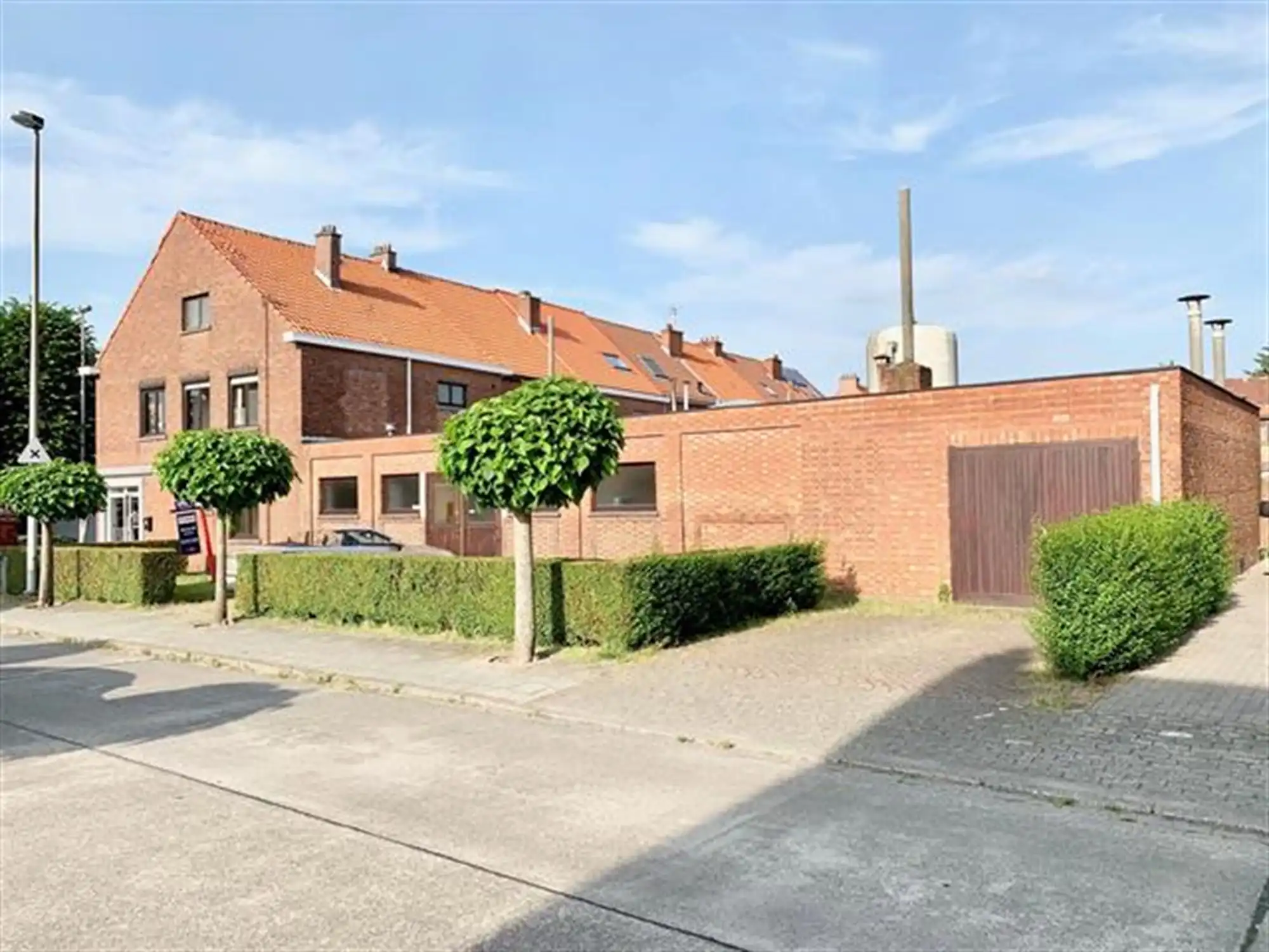 Uniek Pand van 385 m² met Onbeperkte Mogelijkheden foto 3