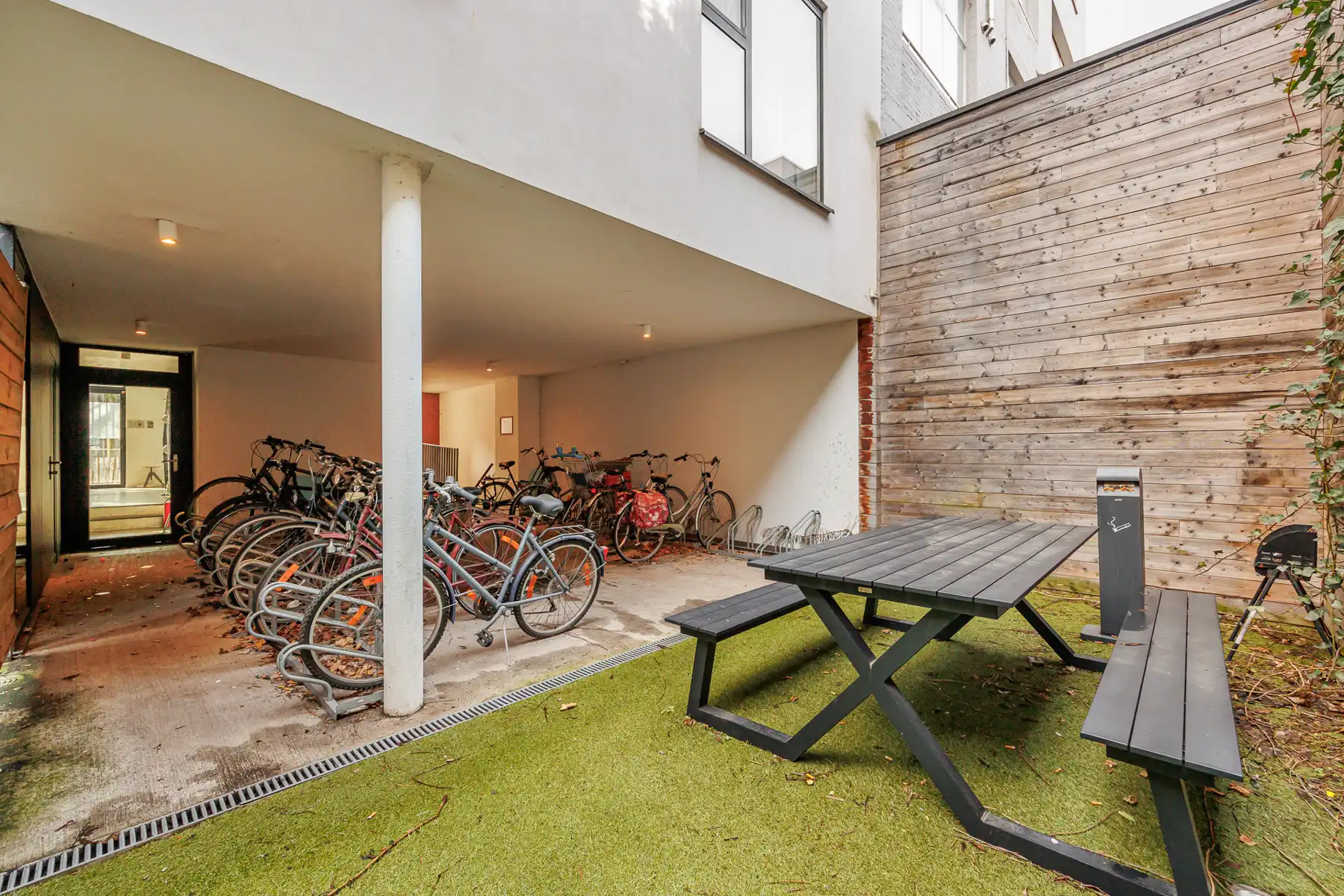 Trendy studentenkamer op toplocatie, een ideale belegging! foto 11