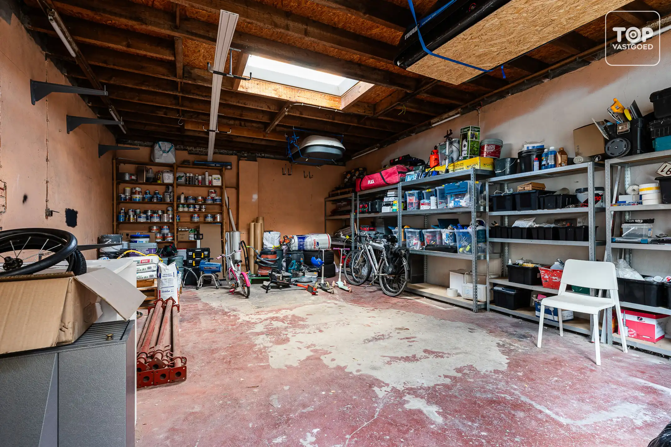 Instapklare woning met magazijn foto 5