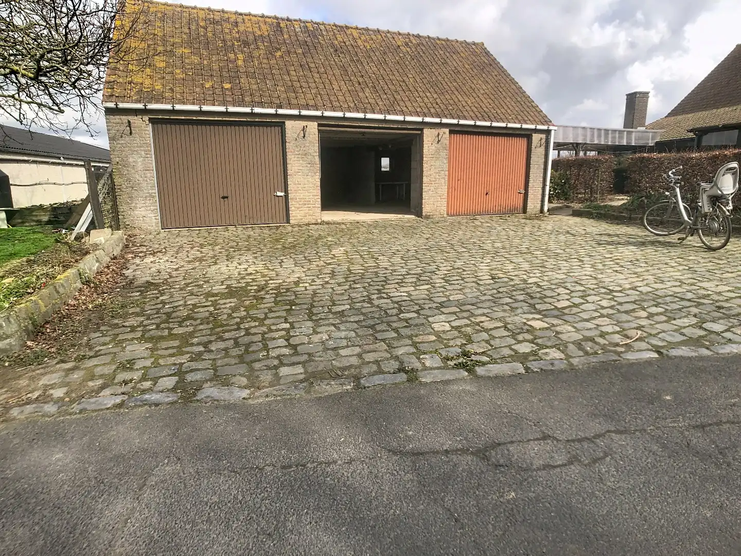 Verzorgde,  alleenstaande woning met alle voorzieningen op het gelijkvloers, en garage  foto 10