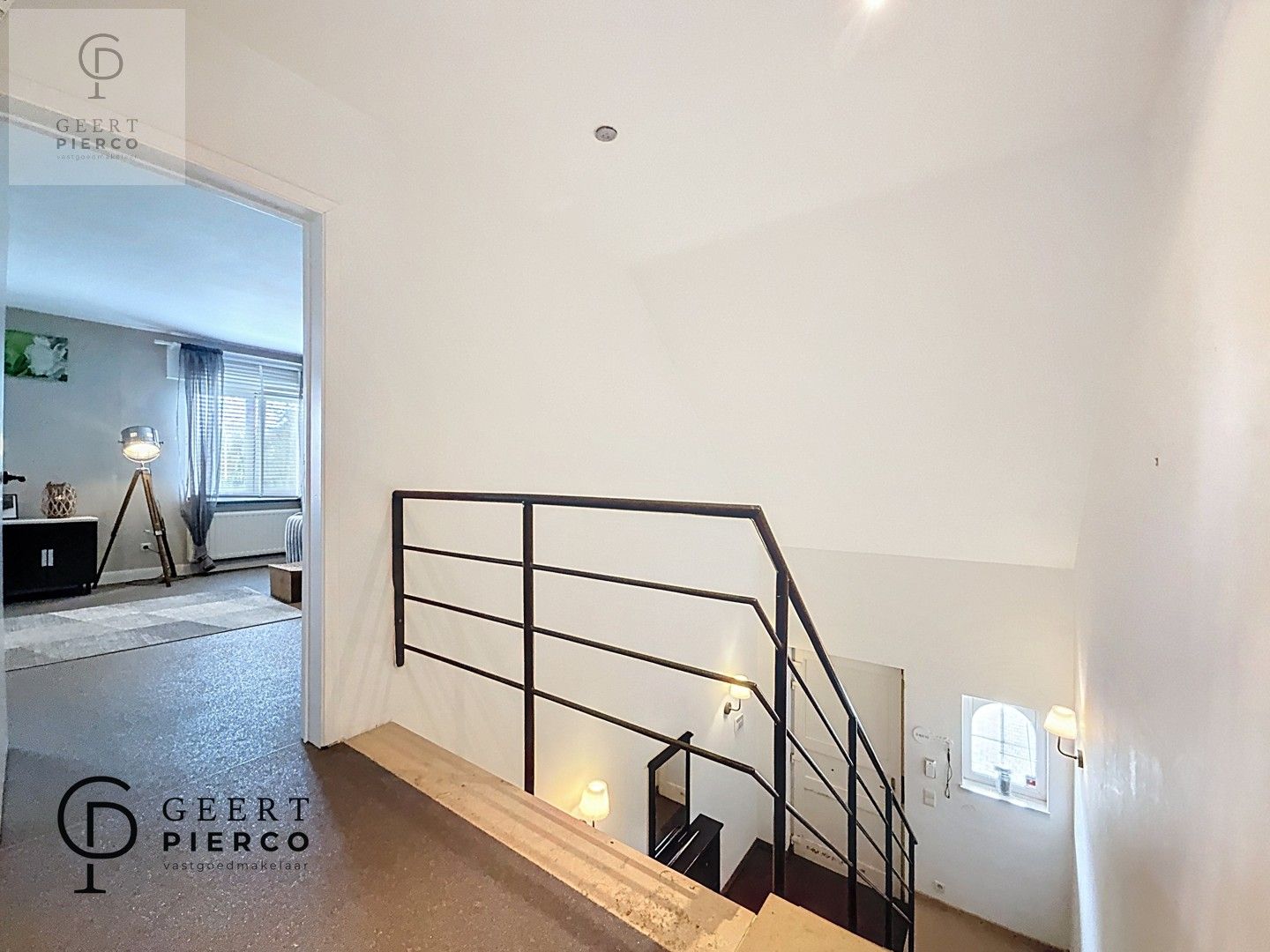 Knappe woning met ruimte foto 25