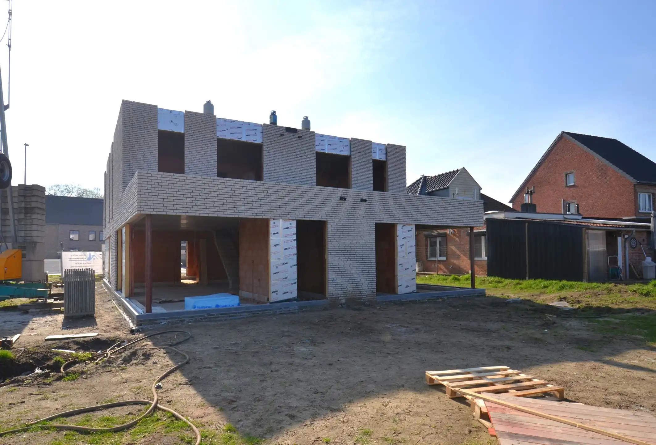 Nieuwbouwwoning met 3 slaapkamers foto 3