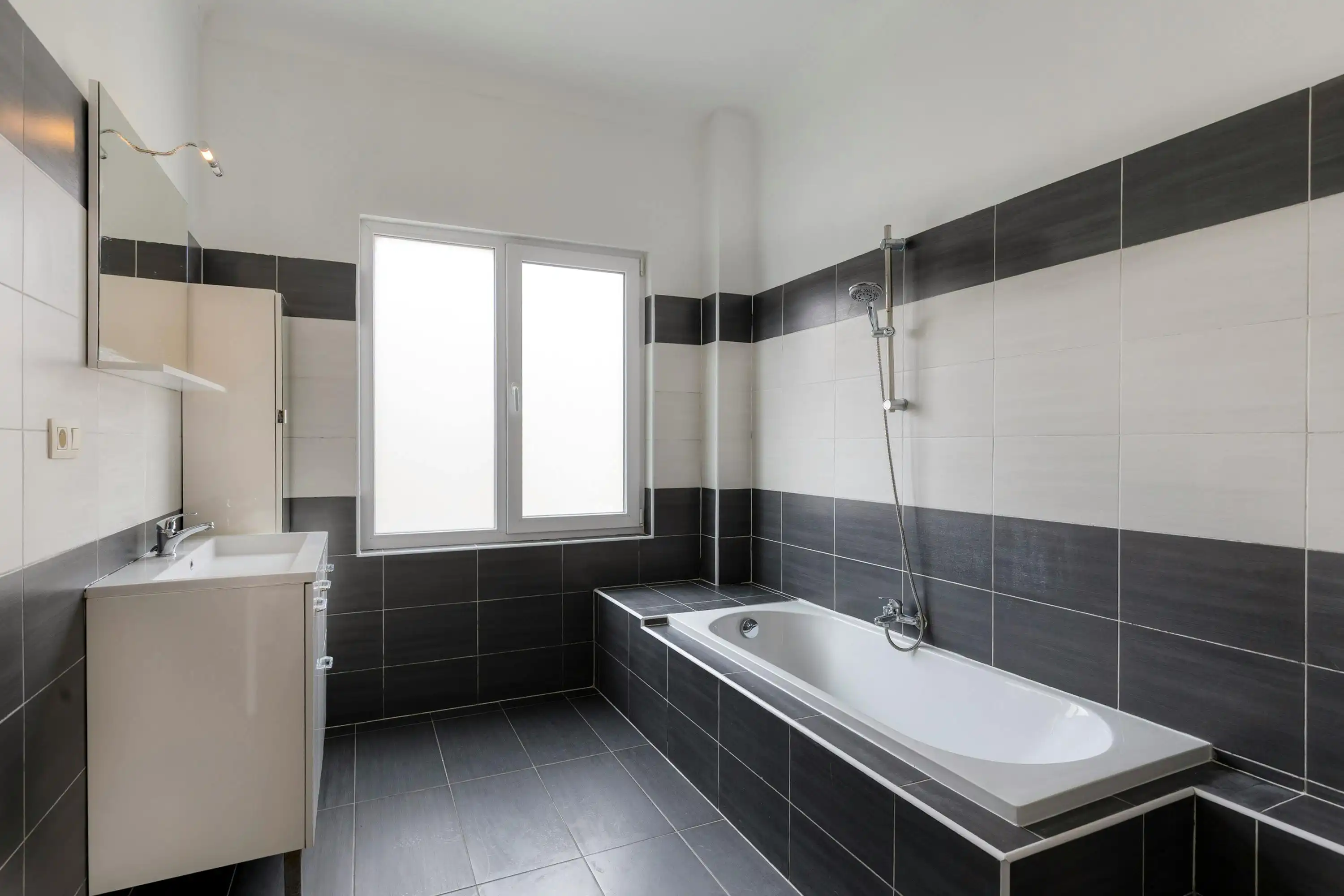 Lichtrijk appartement met 2 slaapkamers te koop in Boom   foto 15