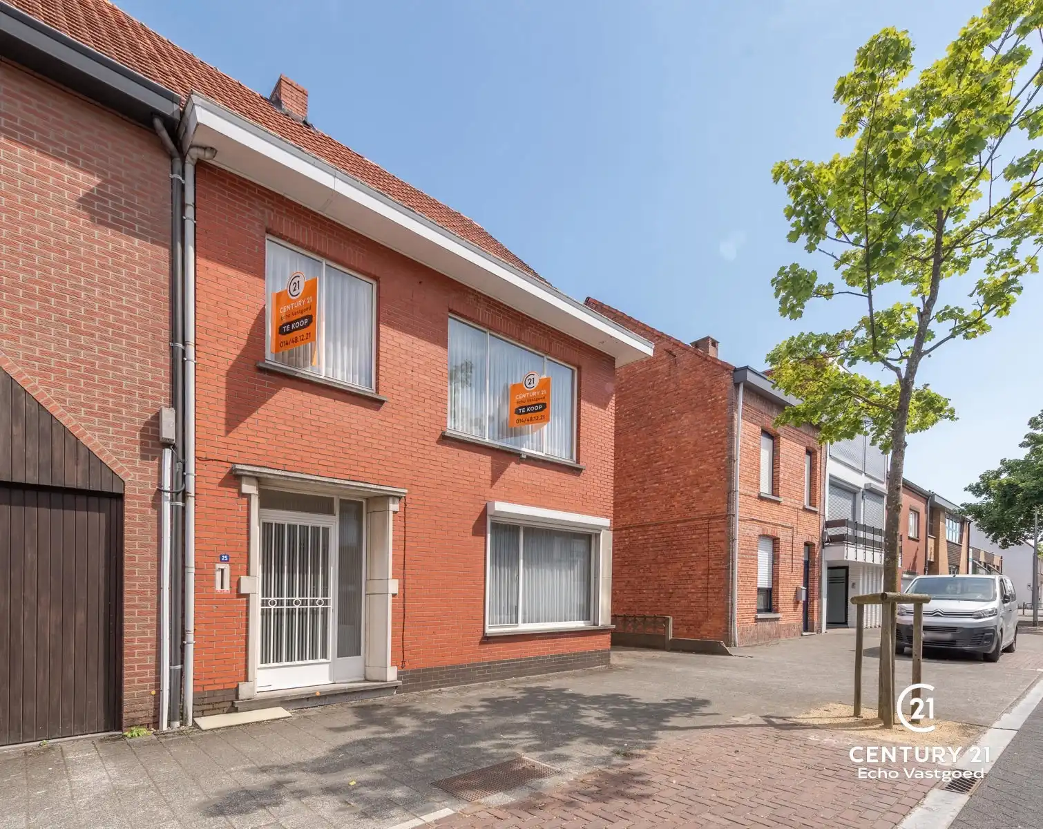 Karaktervolle te renoveren halfopen bebouwing op toplocatie foto 29