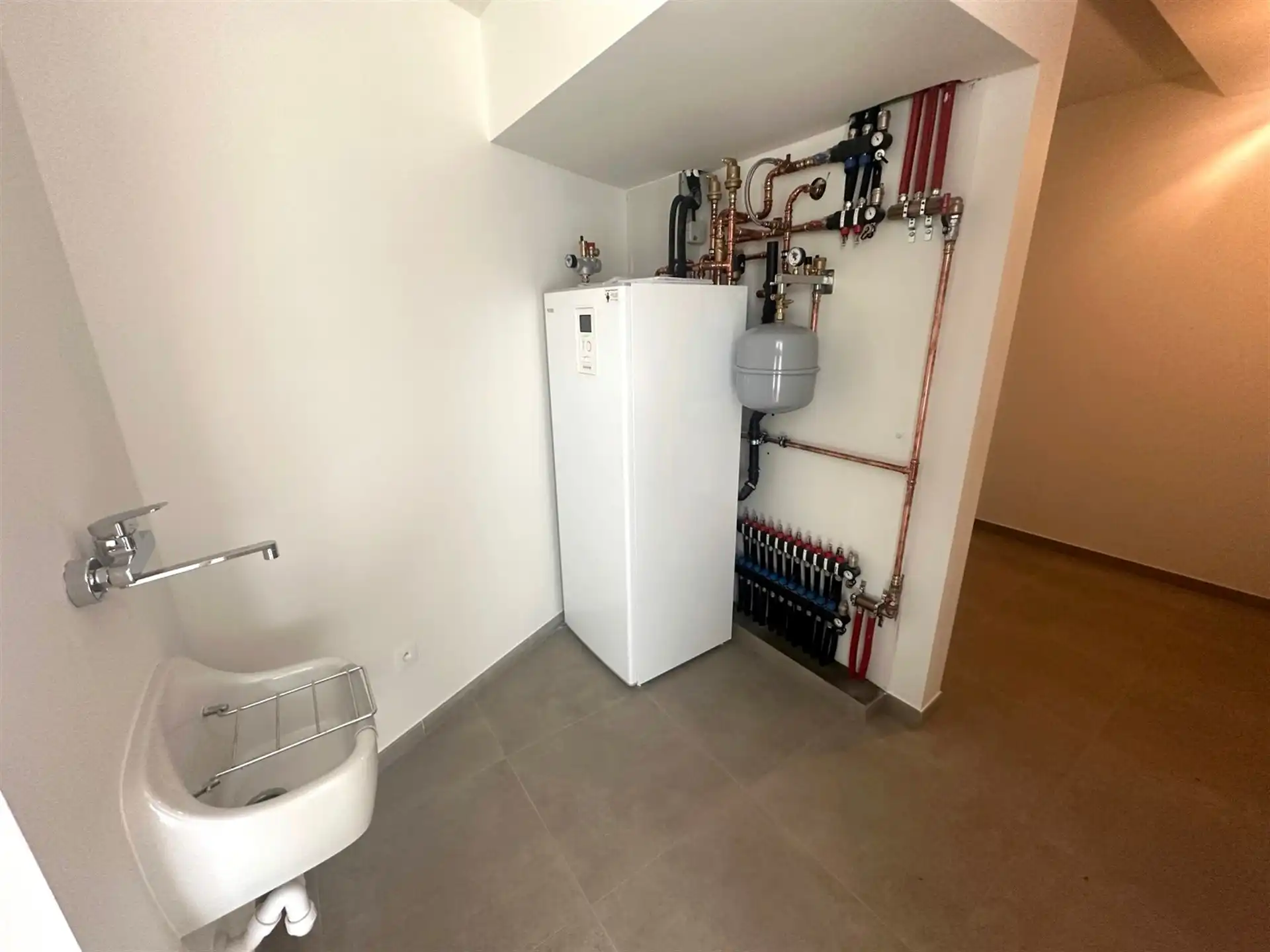 Prachtige nieuwbouwwoning met 3 slaapkamers foto 9