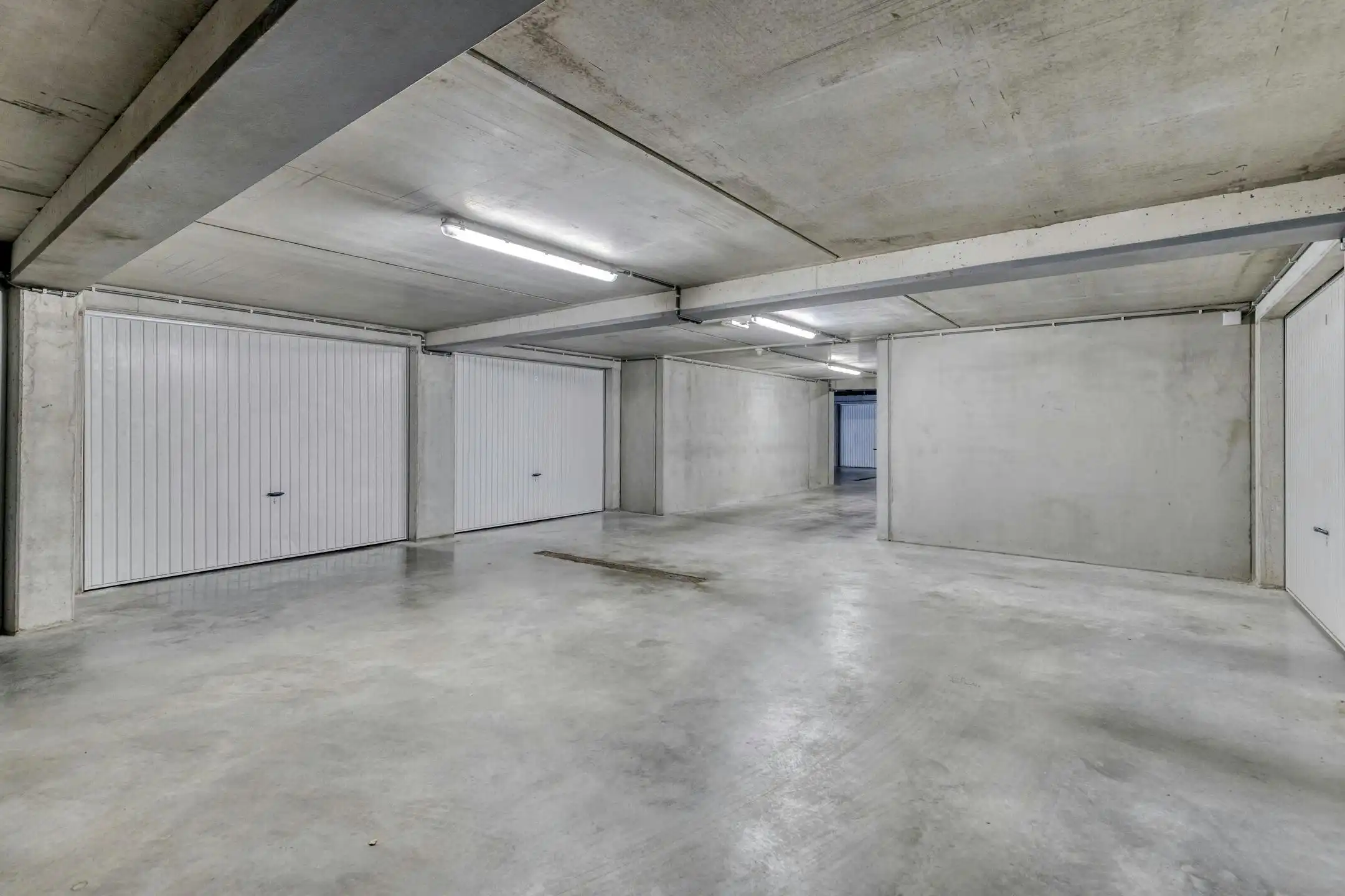 Modern appartement van Rietveld vlakbij zee in Sint-Idesbald foto 13