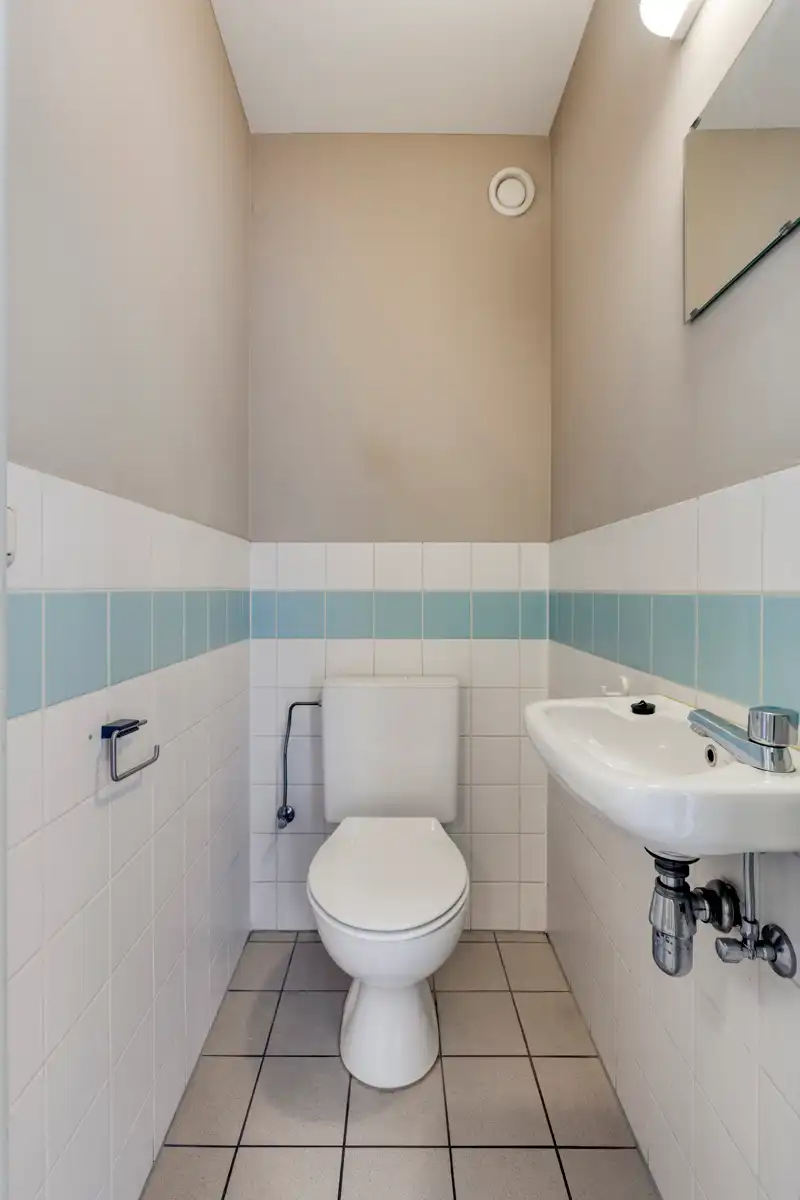 Gelijkvloersappartement met tuintje en garage foto 16