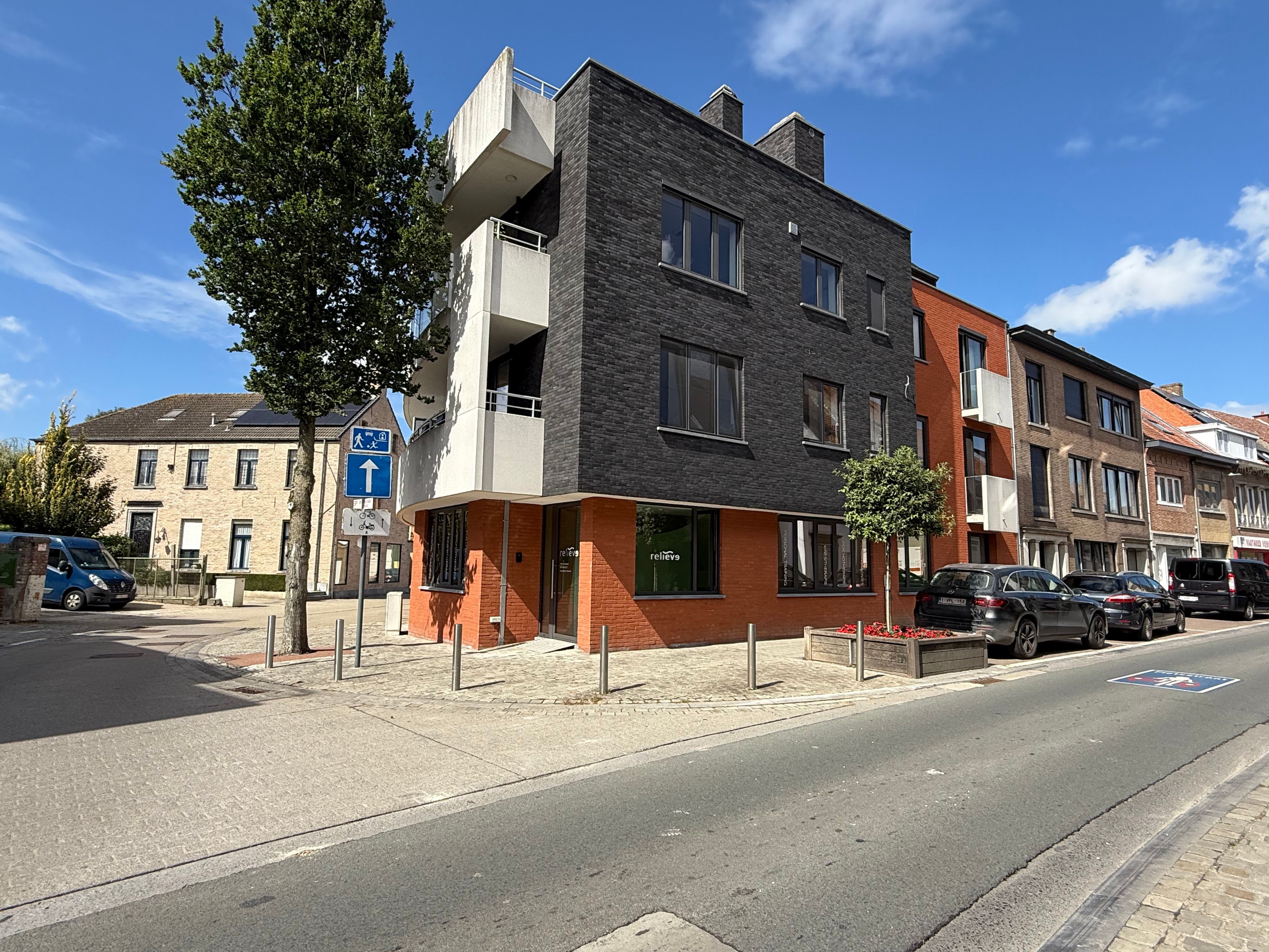 Praktijkruimte /gelijkvloers 89m² foto 9