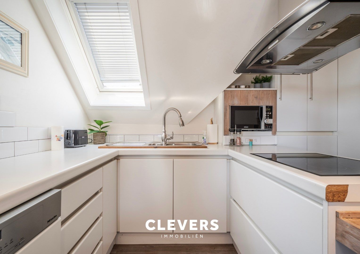Energiezuinig, instapklaar & gemeubeld duplexappartement foto 11