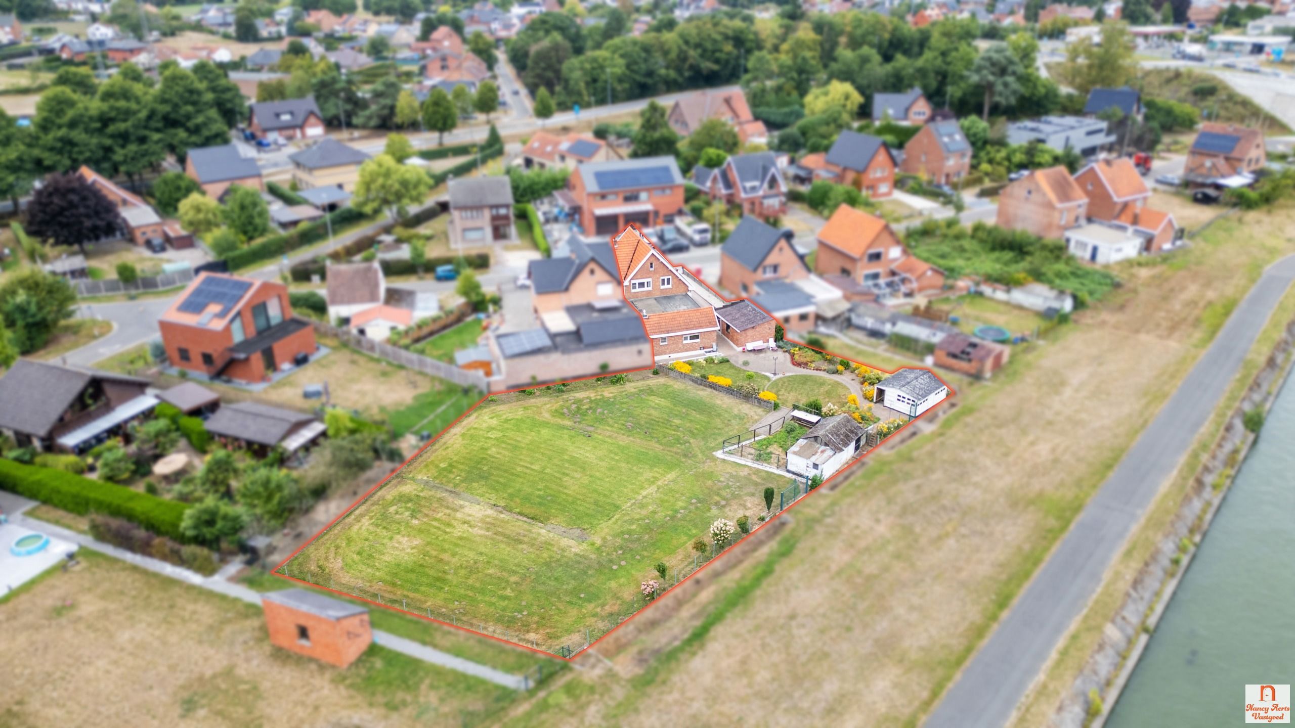 Half-openbebouwing met zicht op het kanaal  foto 34